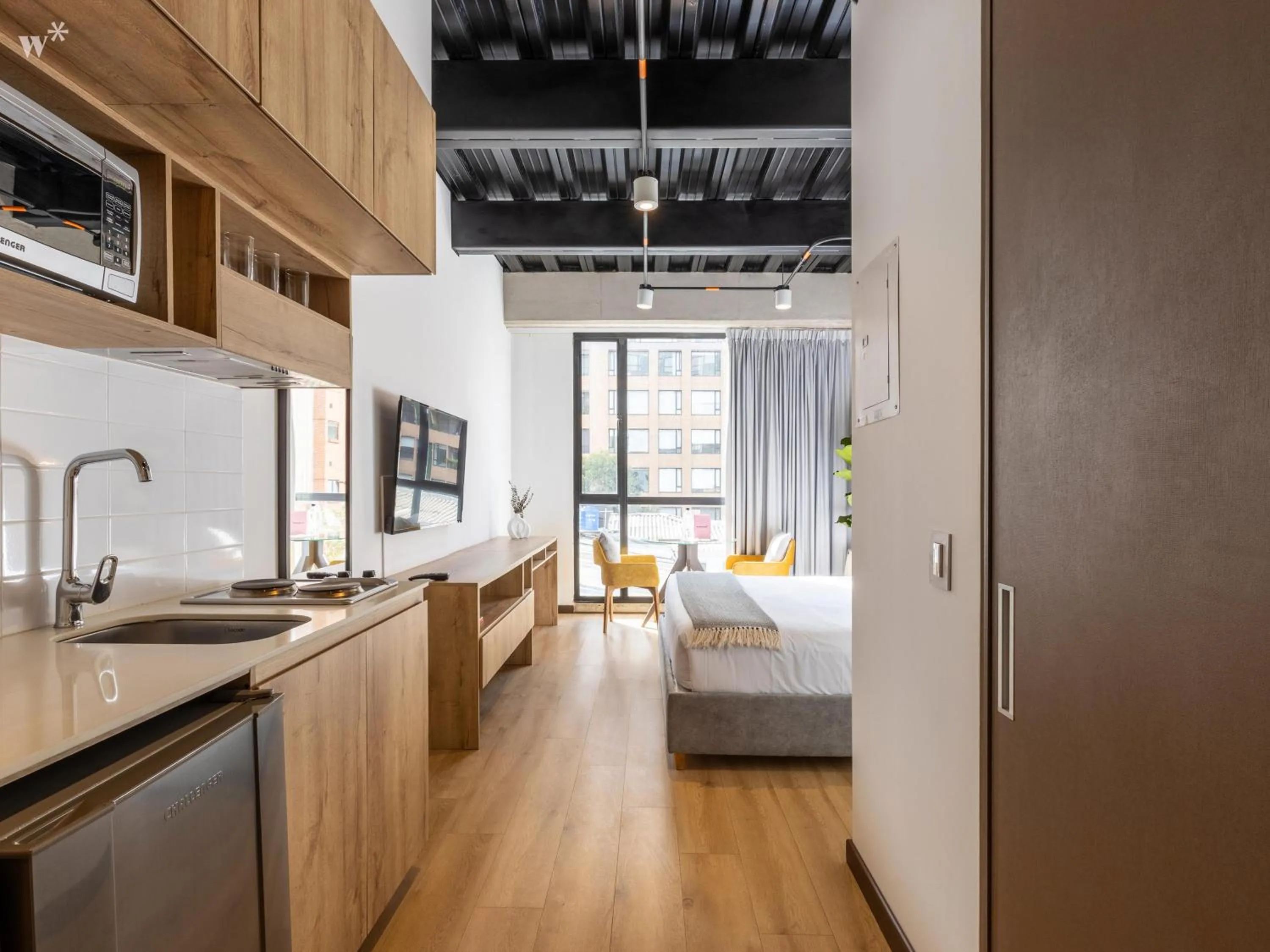 Kitchen or kitchenette, Bed in Beliving by Wynwood House