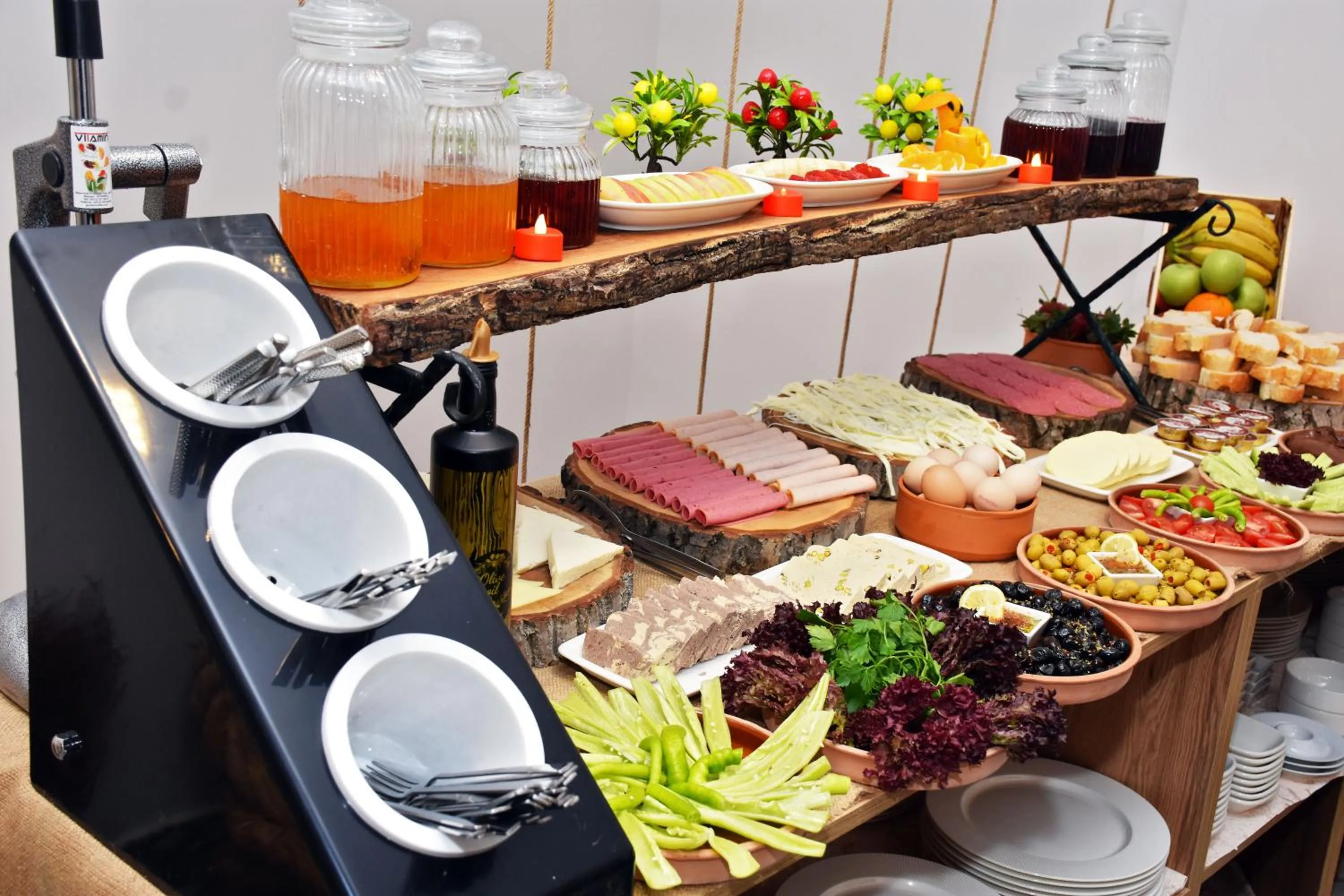 Food and drinks in Linda Port Hotel