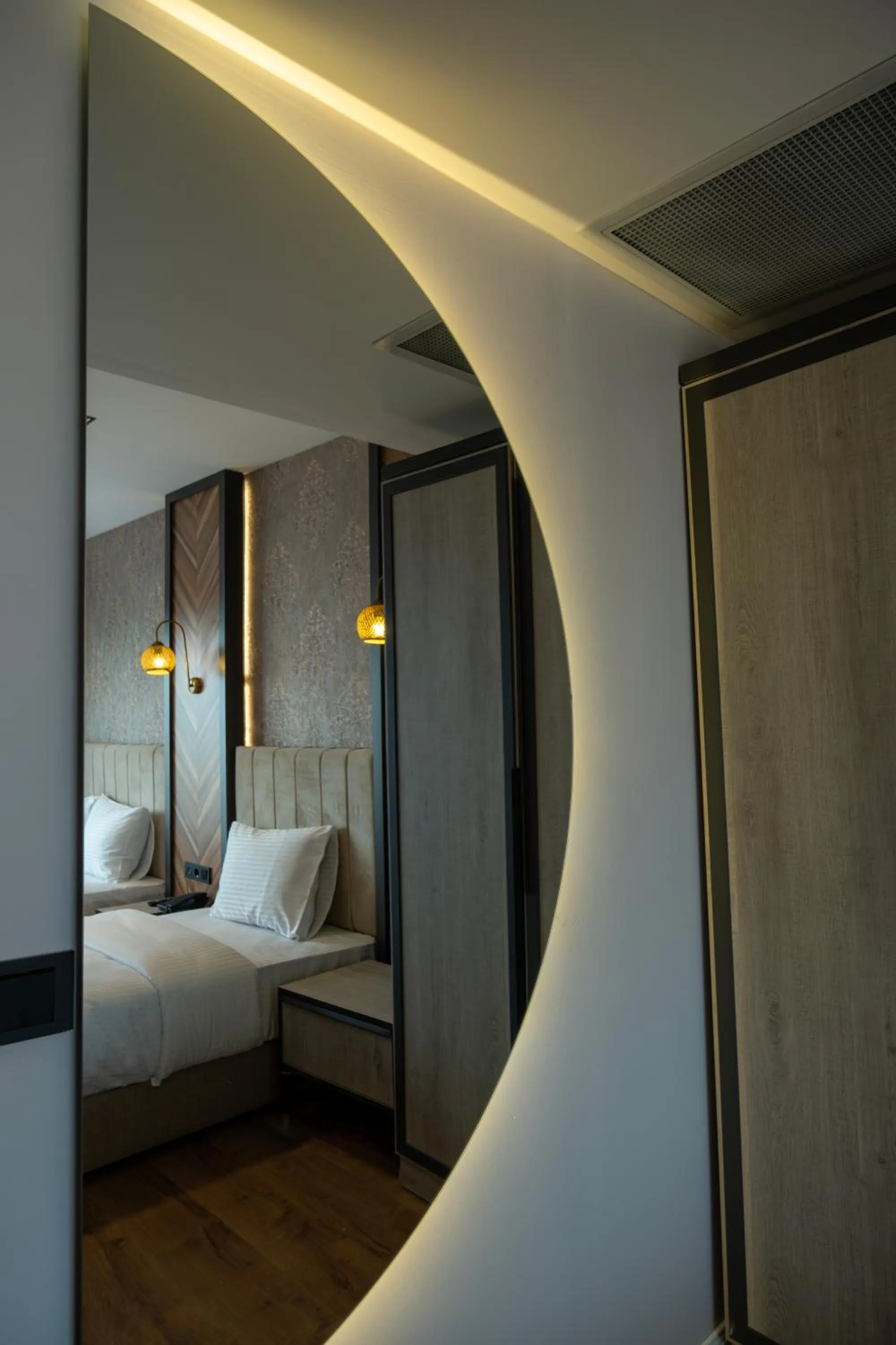 Massage, Bed in Linda Port Hotel