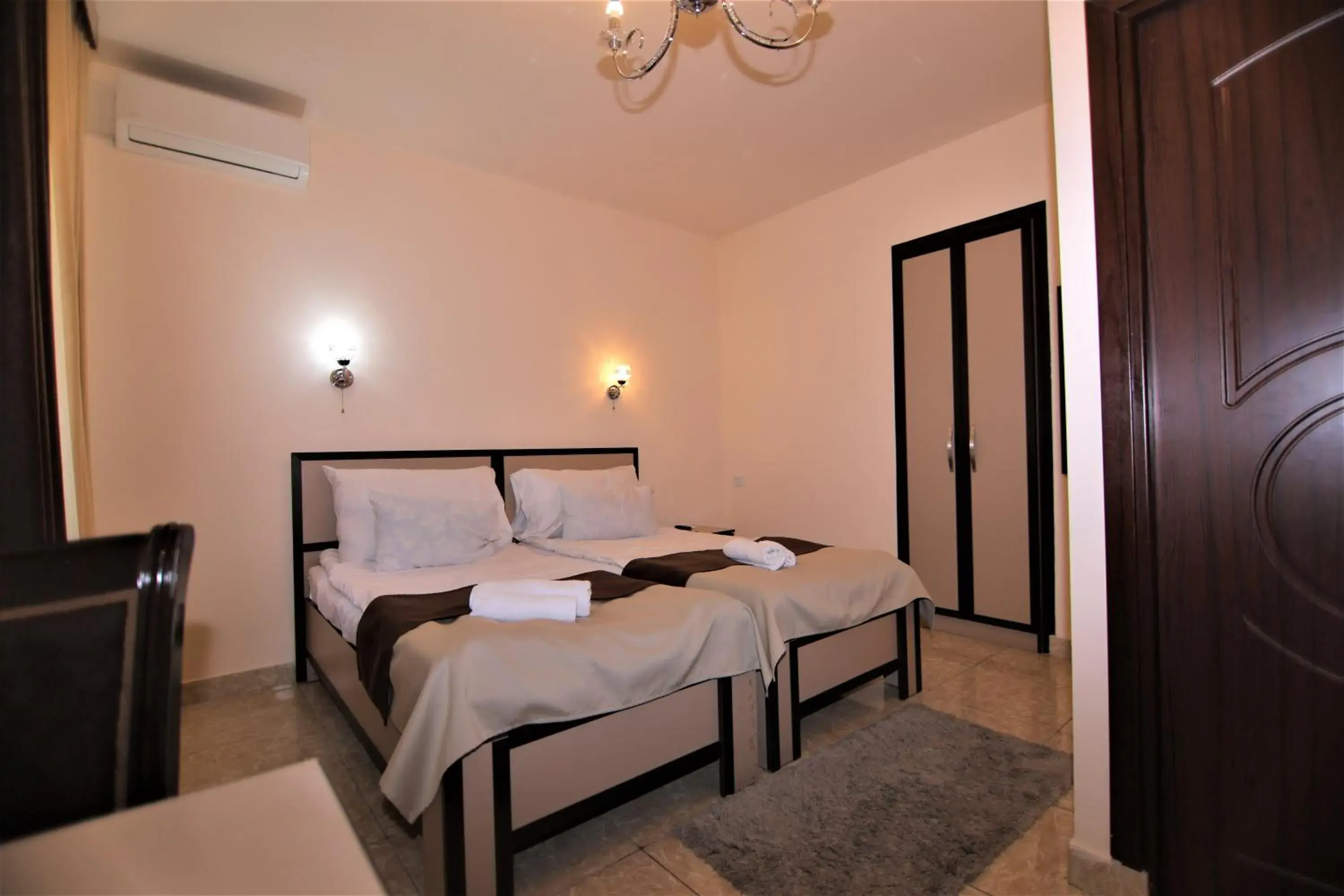 Bed in Comfort House Hotel Bed in Comfort House Hotel