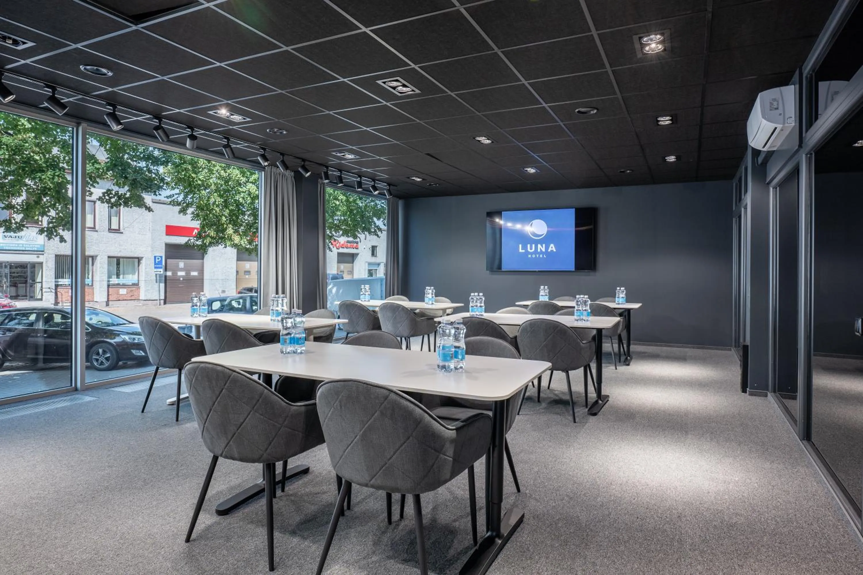 Meeting/conference room in Luna Self Check-in Hotel Klaipeda