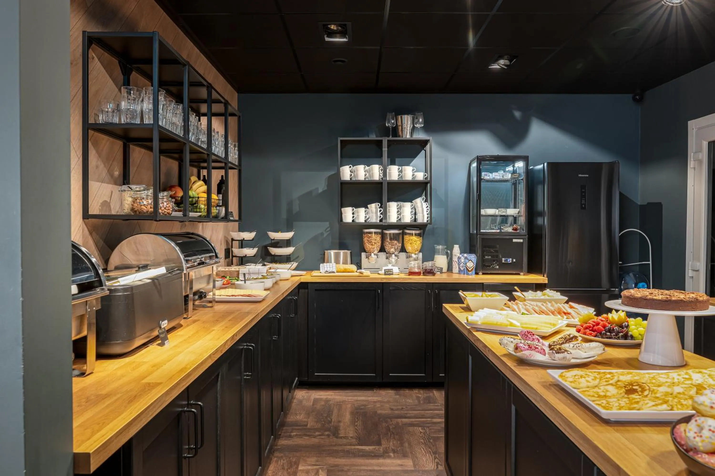 Breakfast in Luna Self Check-in Hotel Klaipeda