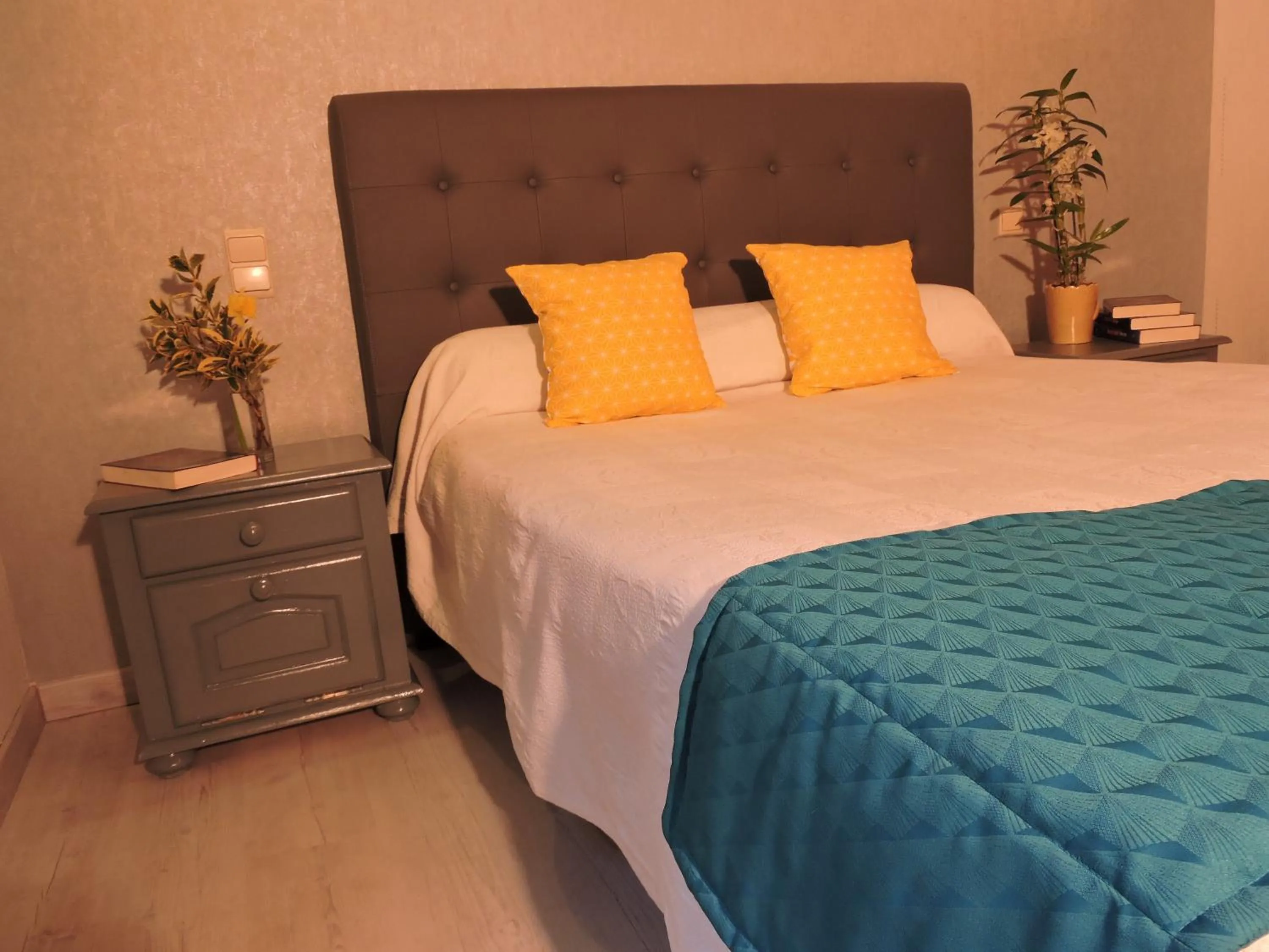 Decorative detail, Bed in Le Moulin du Barthas