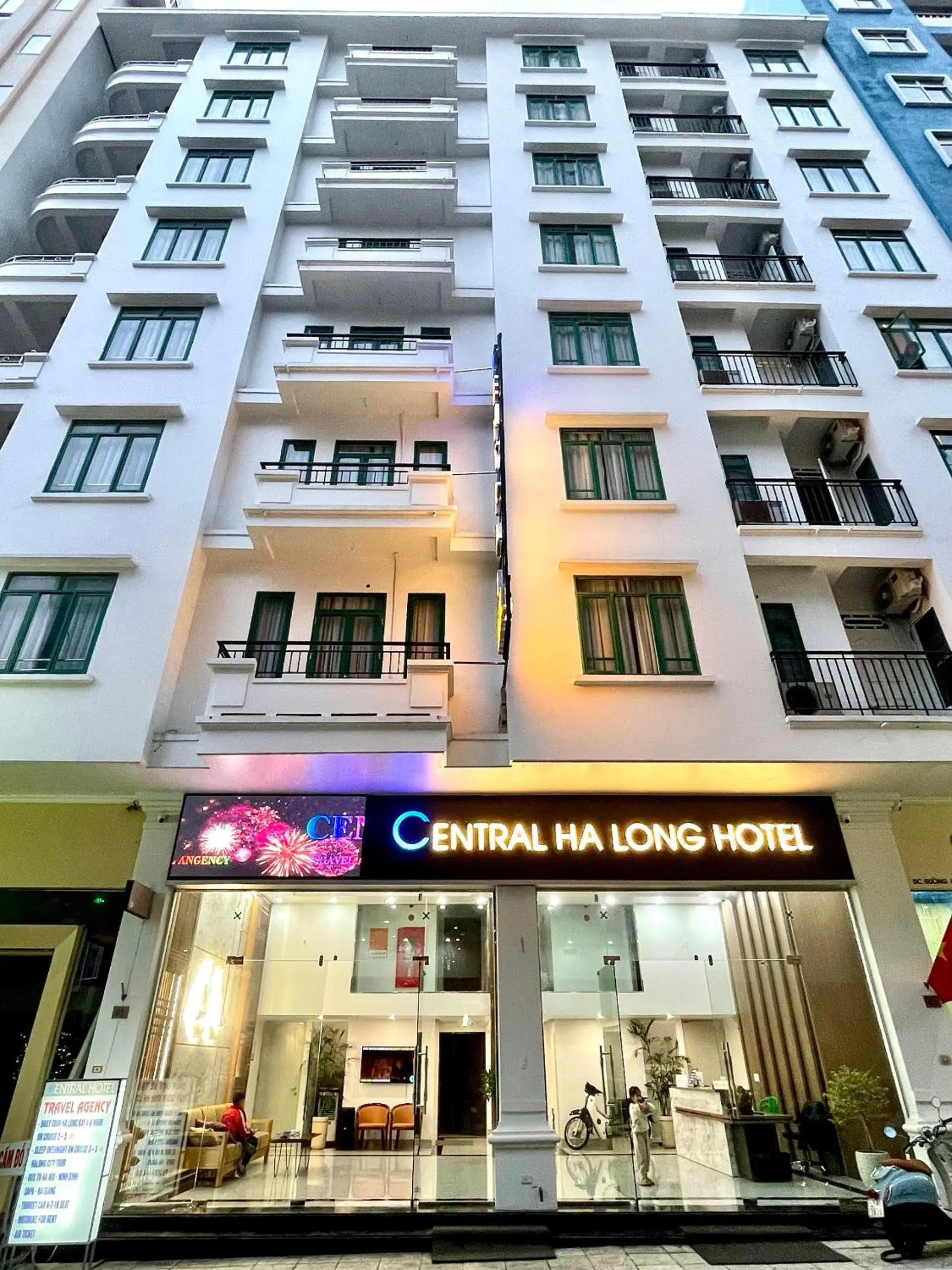 Facade/entrance in Central Halong Hotel Facade/entrance in Central Halong Hotel