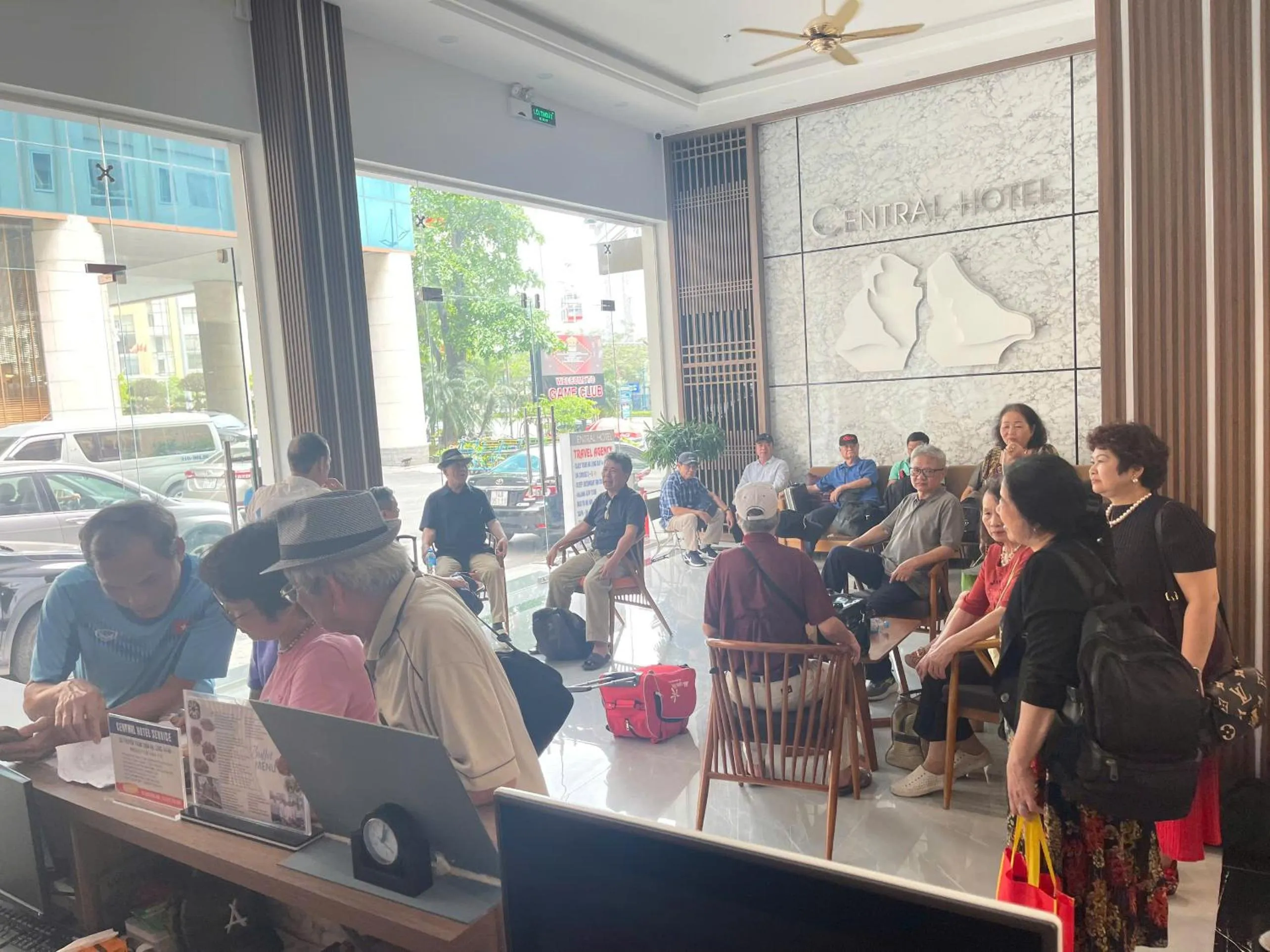 Central Halong Hotel