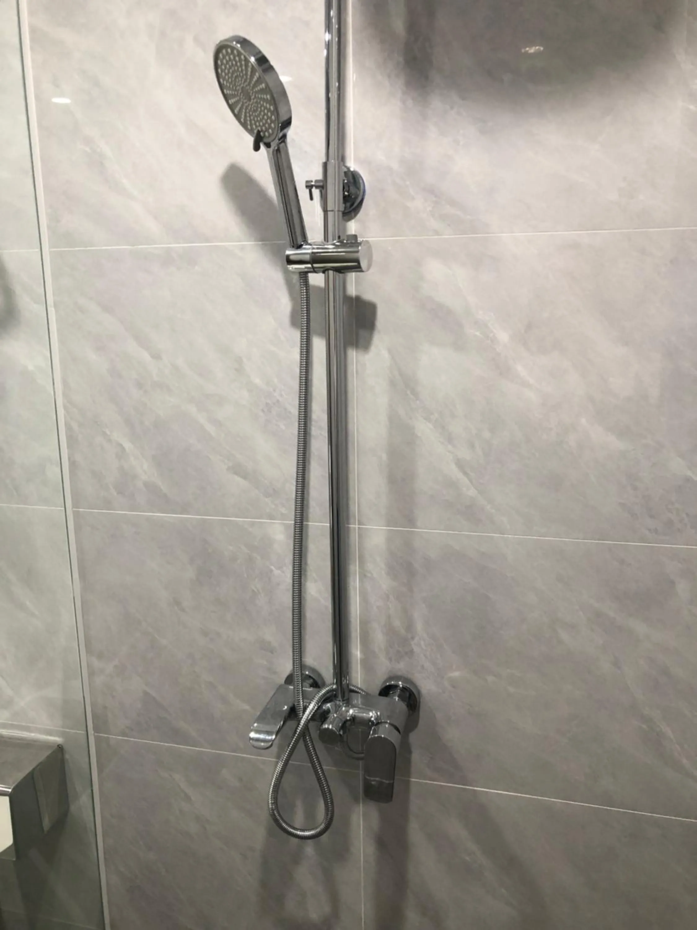 Shower in Central Halong Hotel