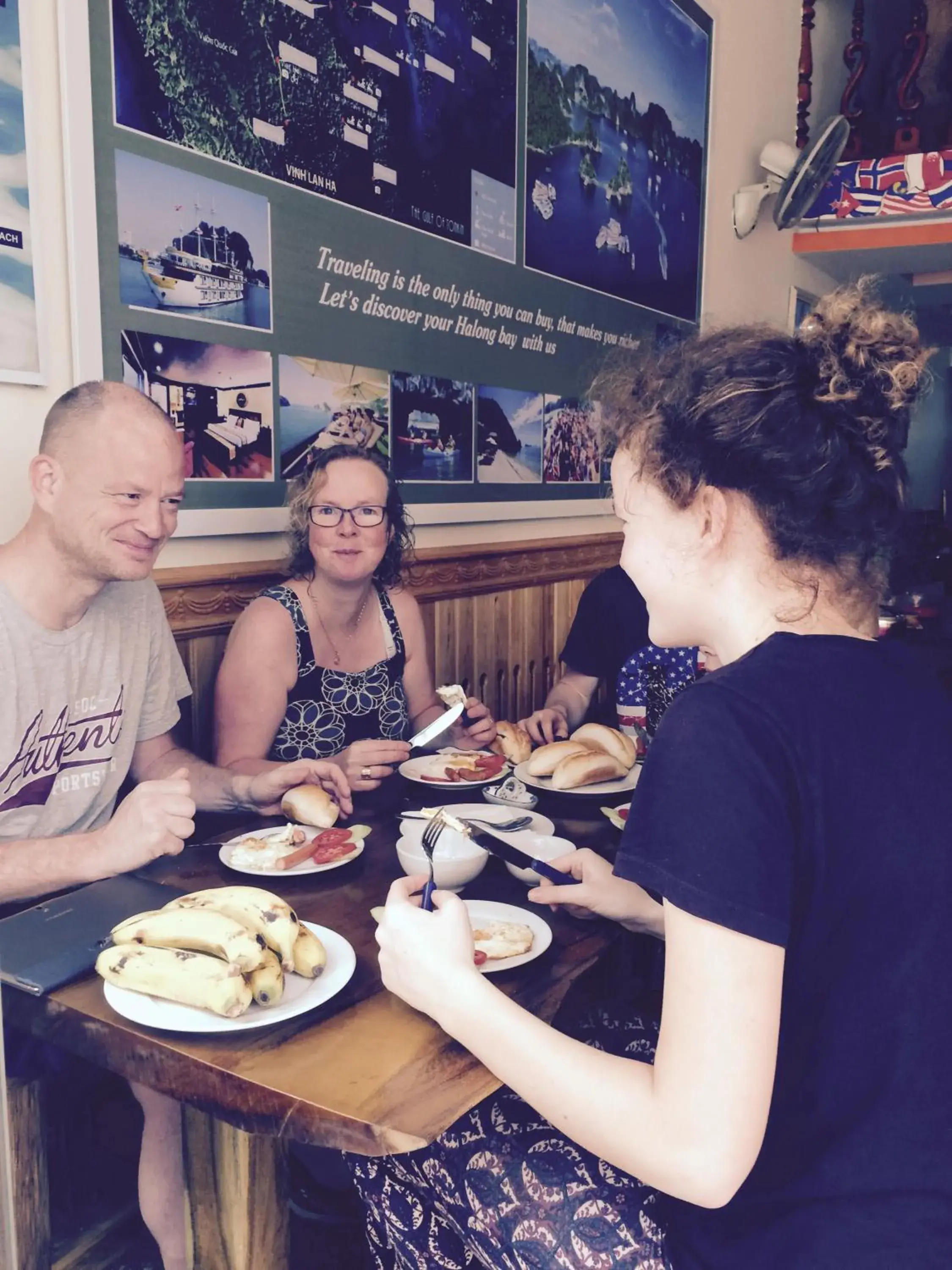 Breakfast in Central Halong Hotel Breakfast in Central Halong Hotel