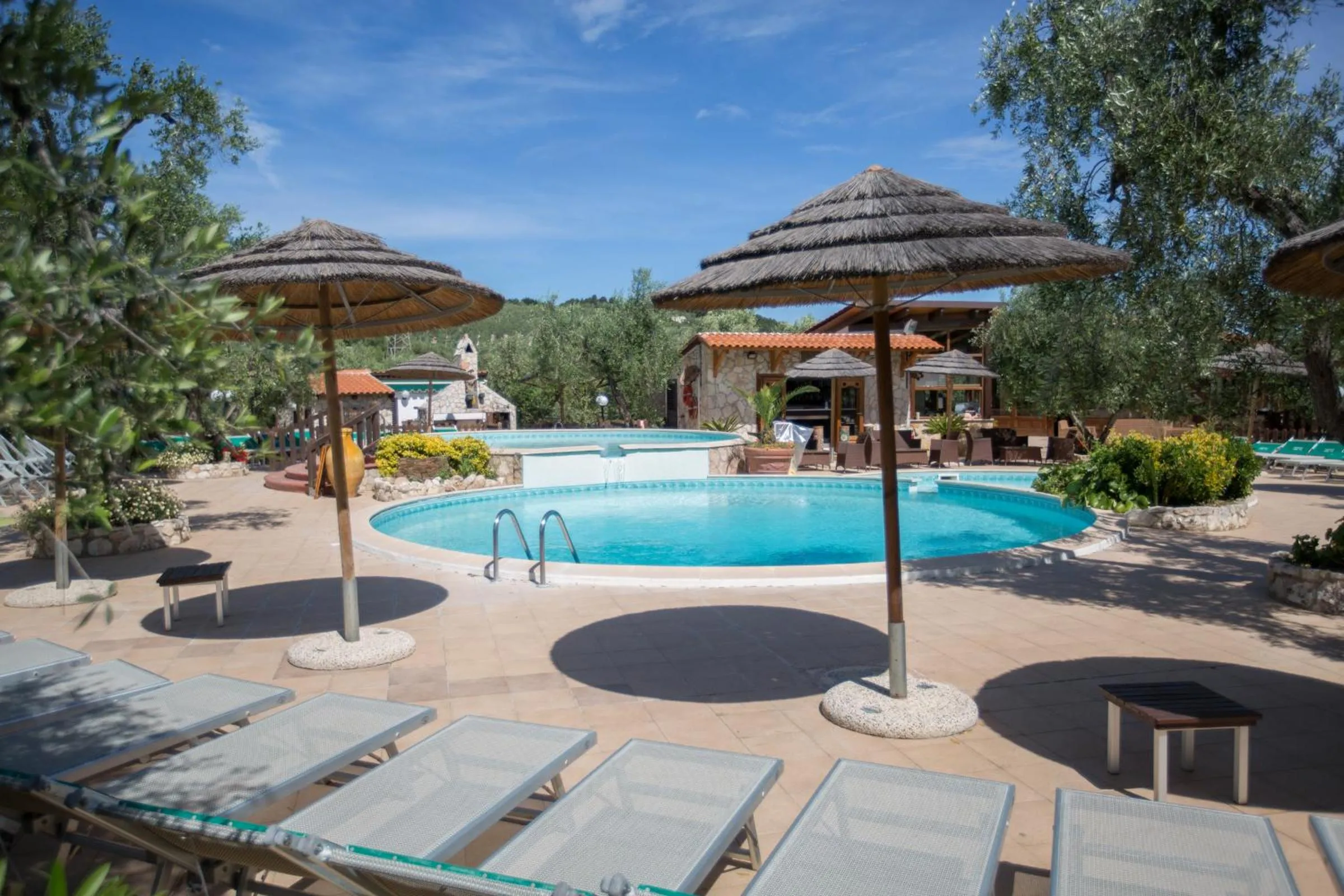 Swimming pool in Tenuta Padre Pio