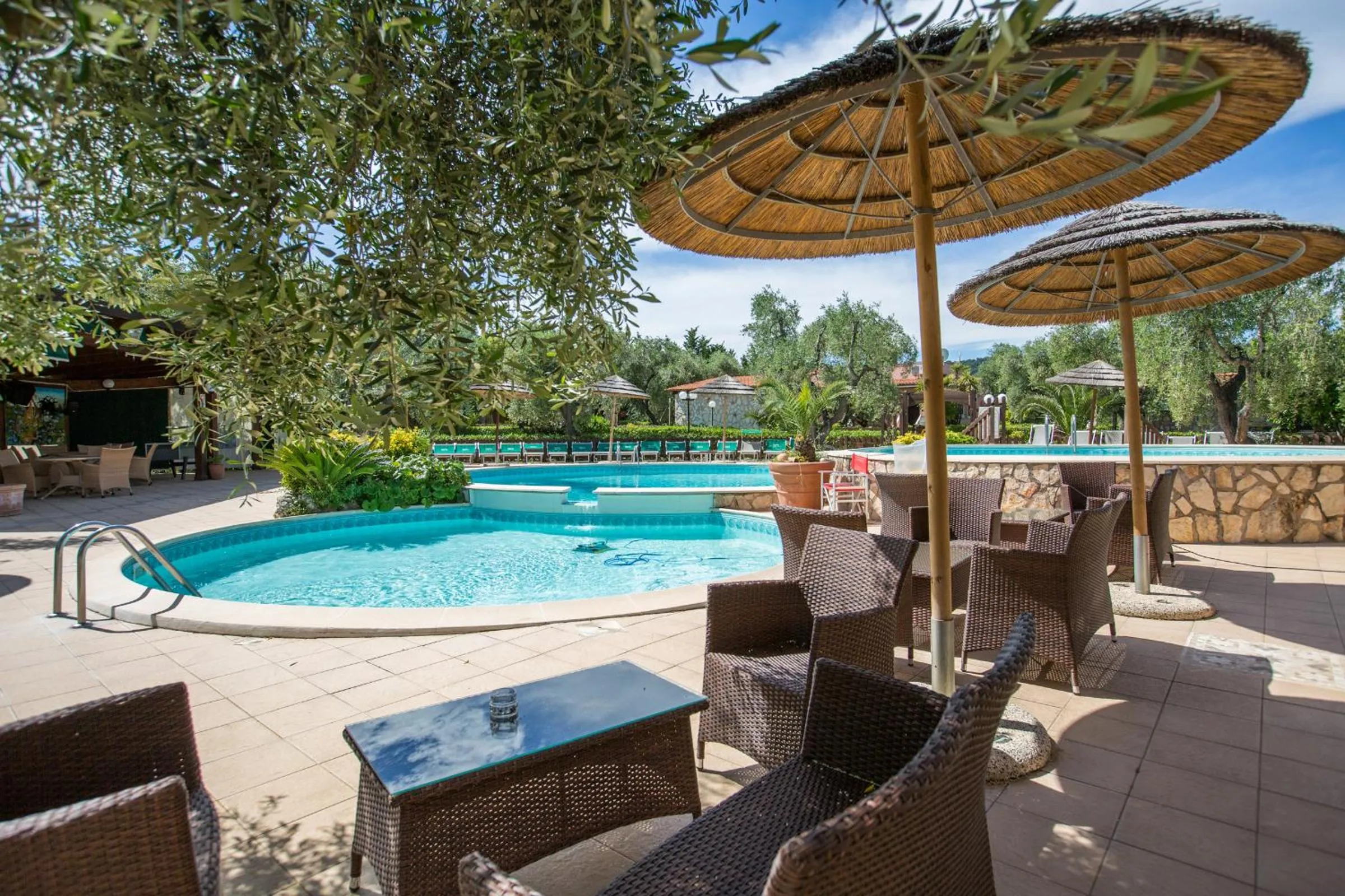 Swimming pool in Tenuta Padre Pio