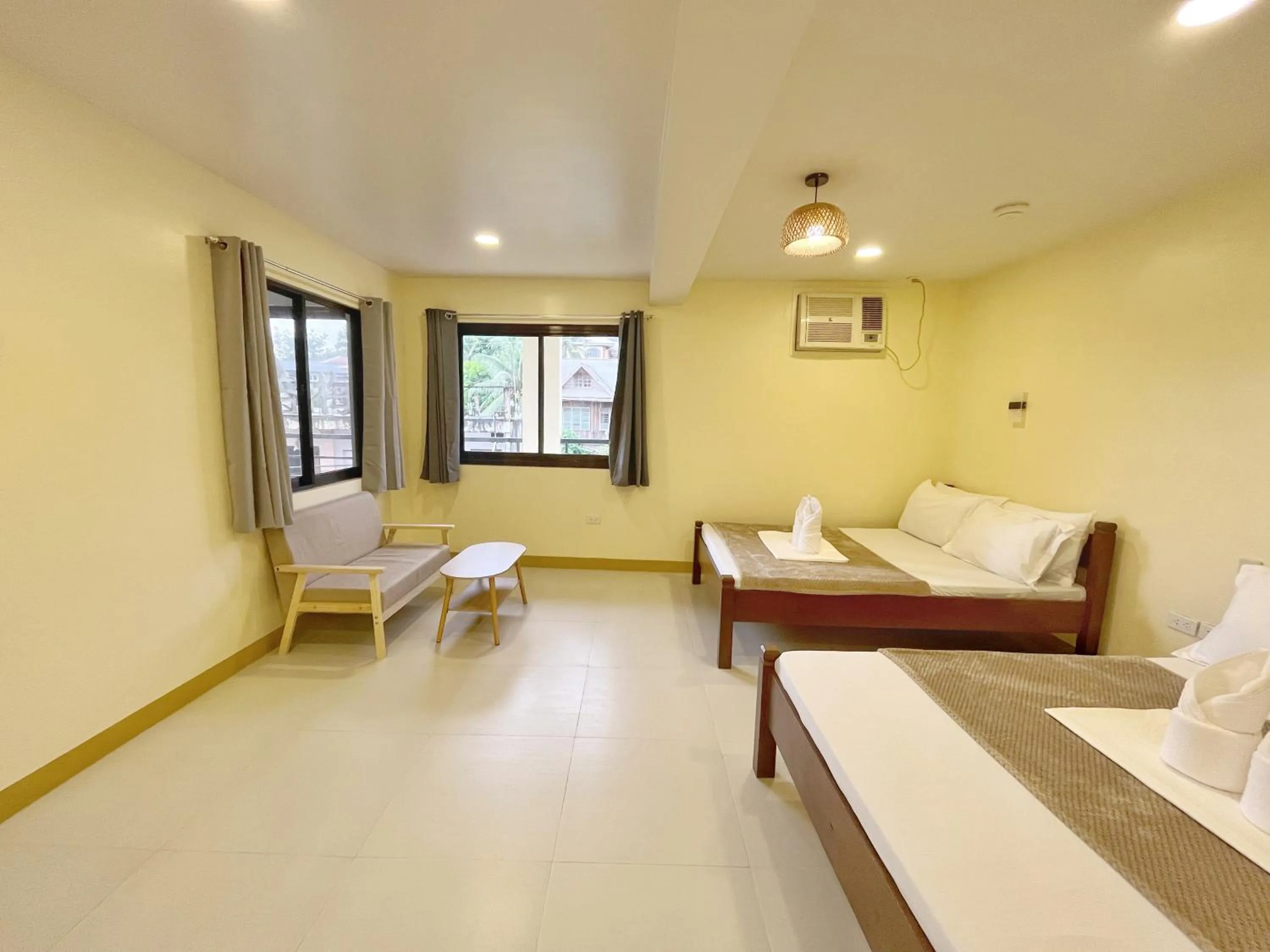 Bed in Zuric Pension House