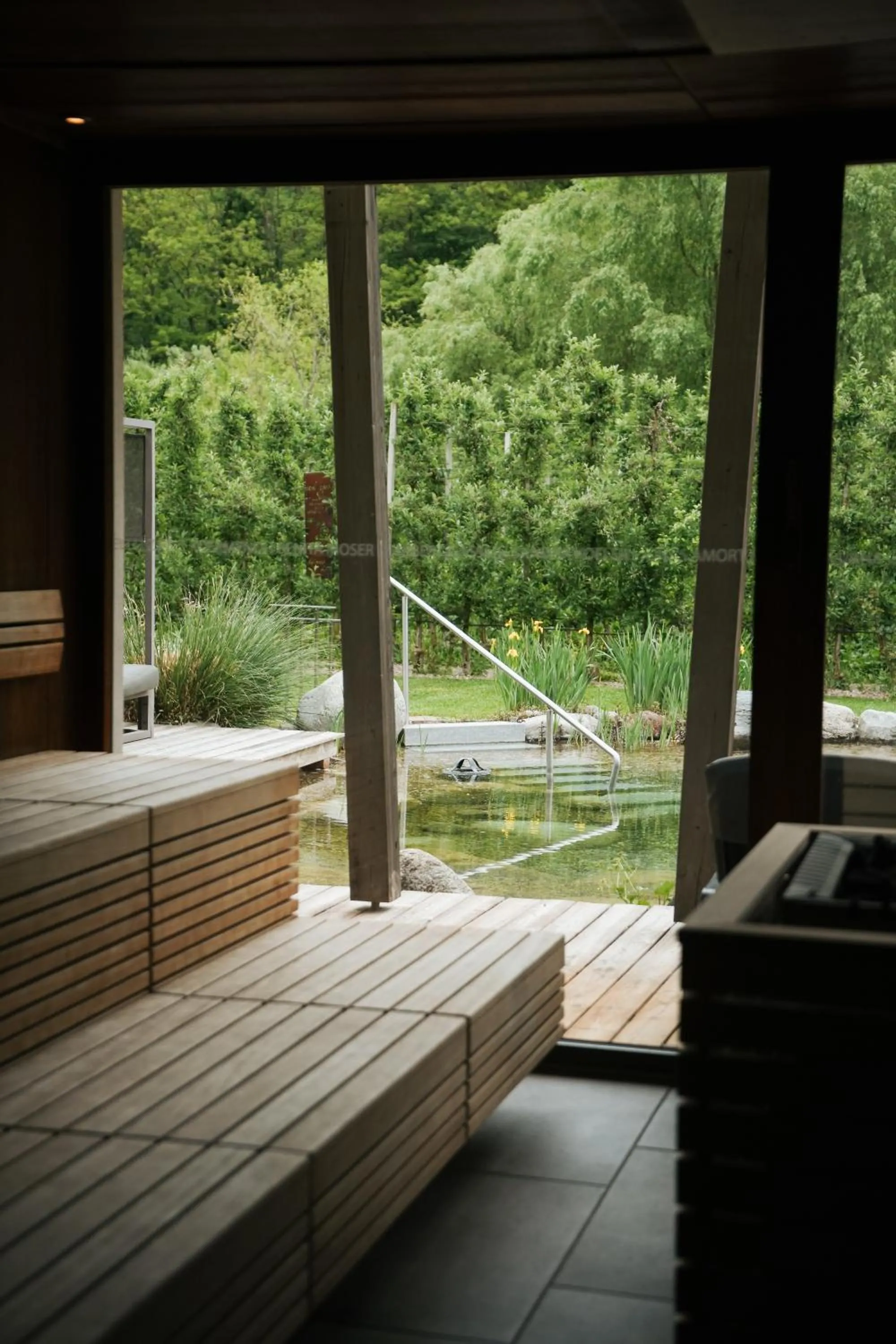 Sauna, Bed in Gartenhotel Moser