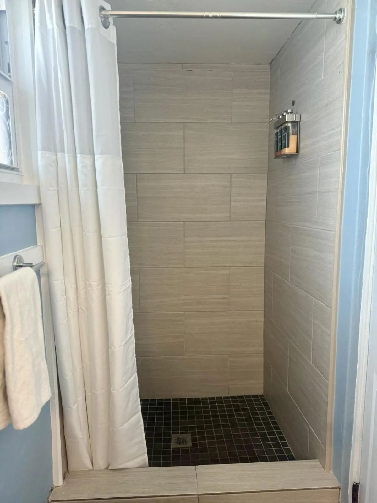 Shower in Sun Outdoors Marathon