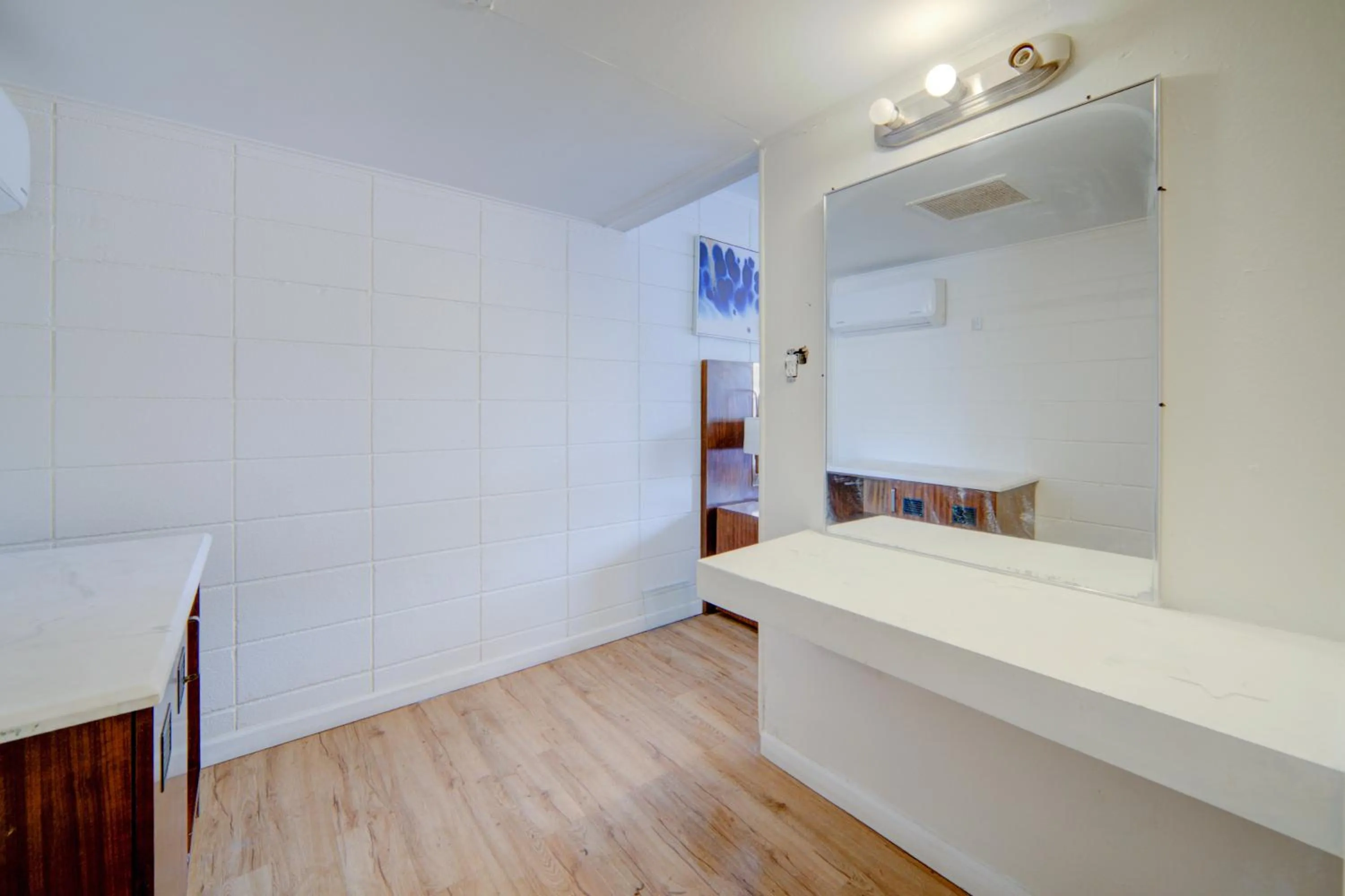 Bedroom, Bed in Cannon Inn By Capital O Gonzales Tx