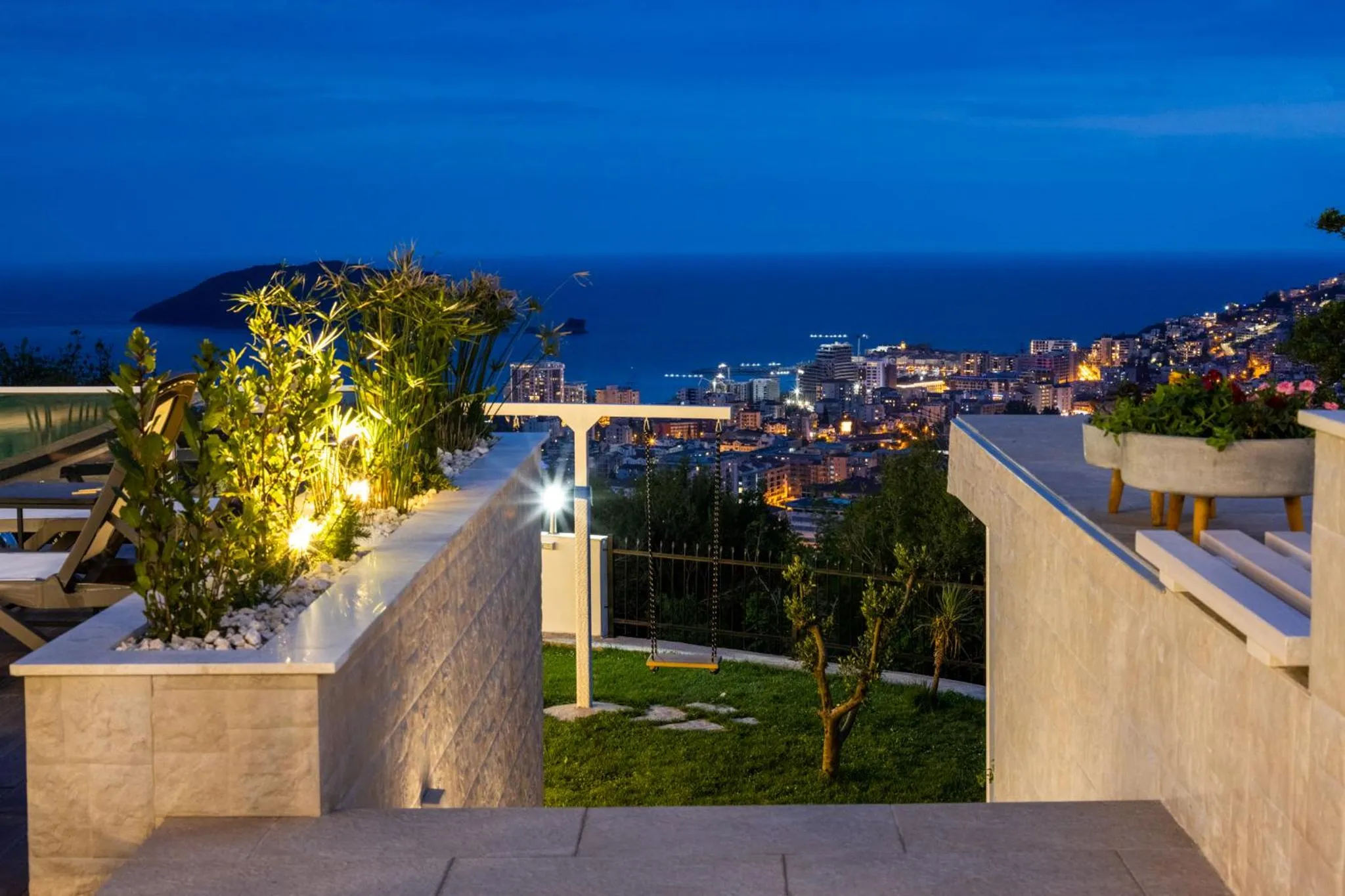 Night in Hotel Reset