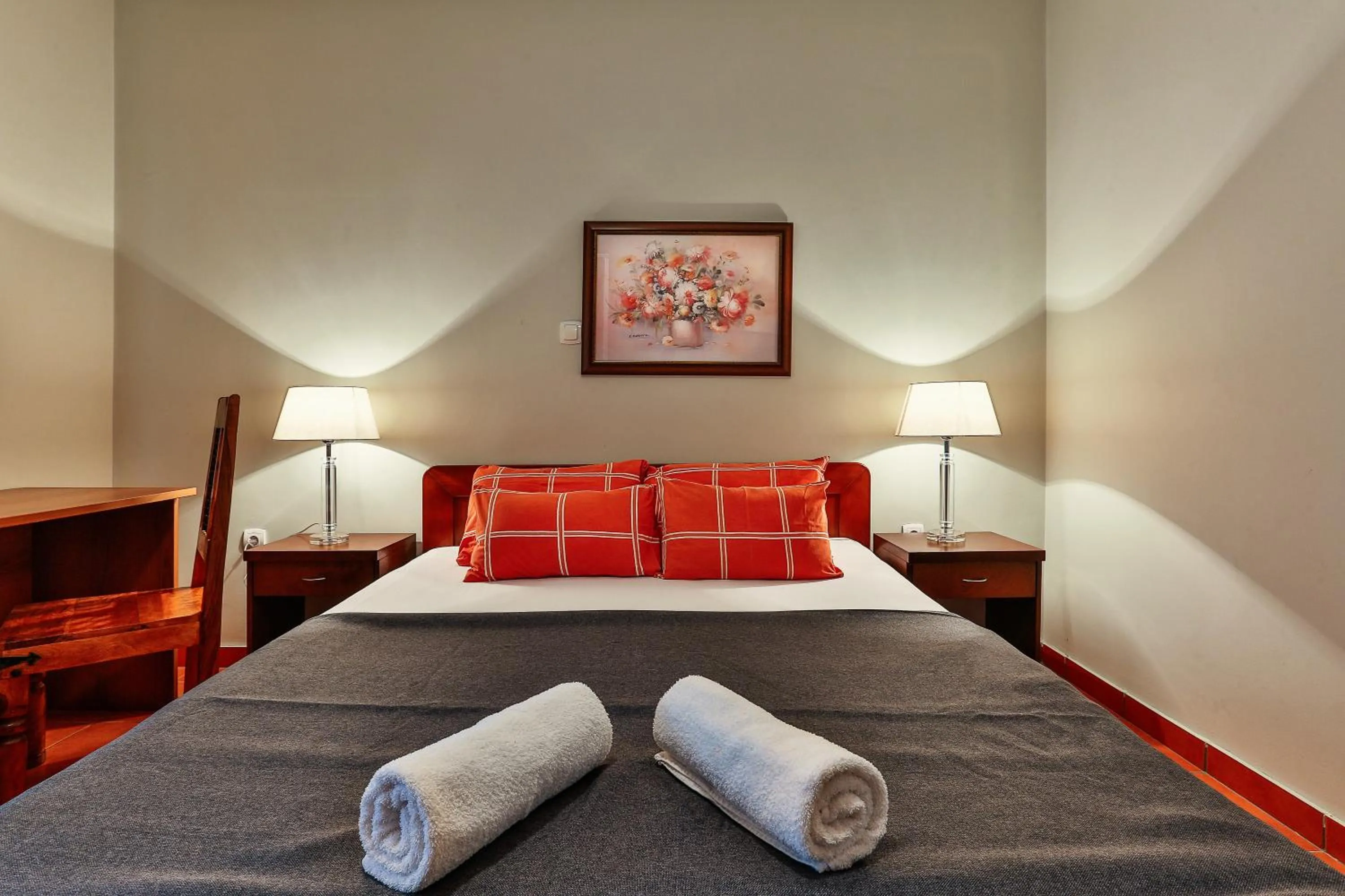 Bedroom, Bed in Apartments Misko