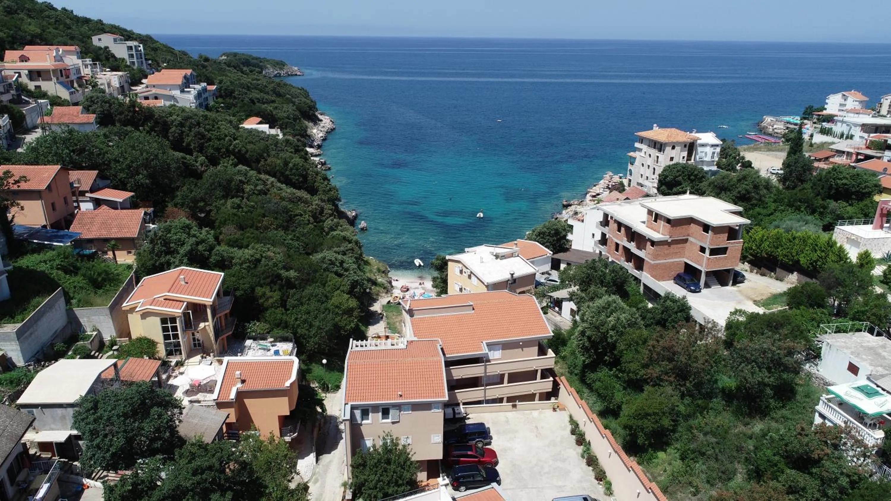 Property building in Apartments Misko