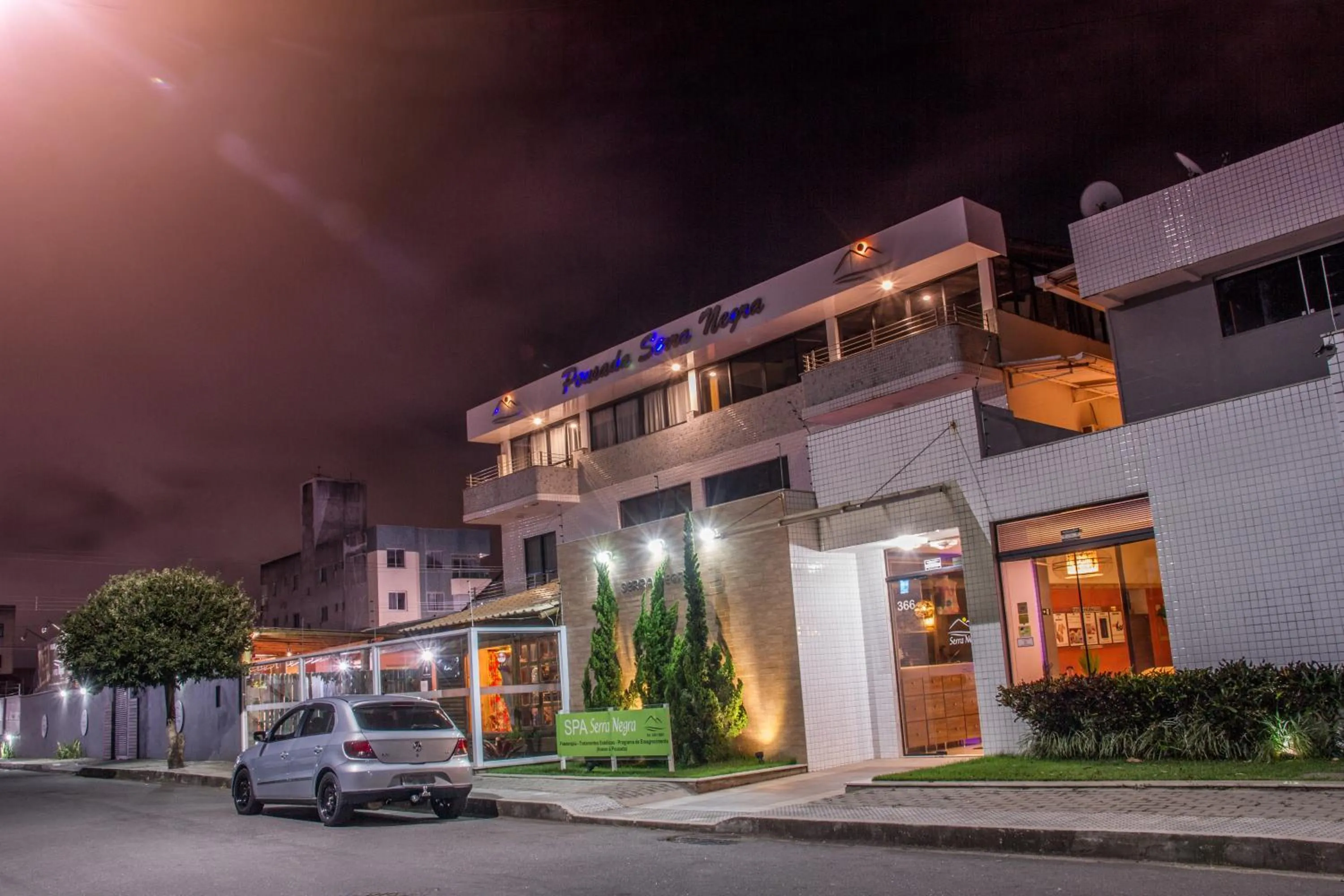 Property building in Serra Negra Pousada Spa - by Easy Hotéis