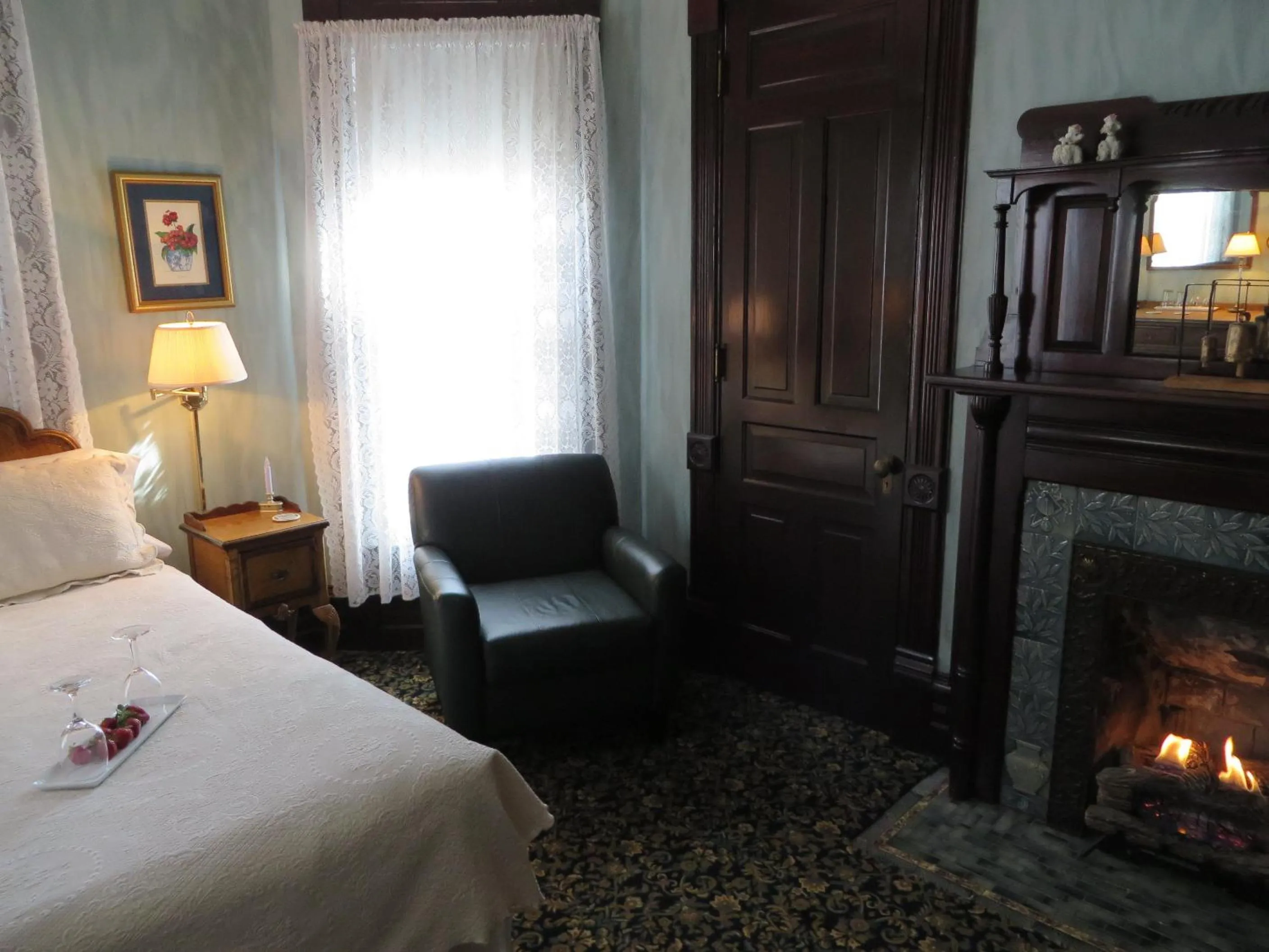 Winter, Bed in Market Street Inn