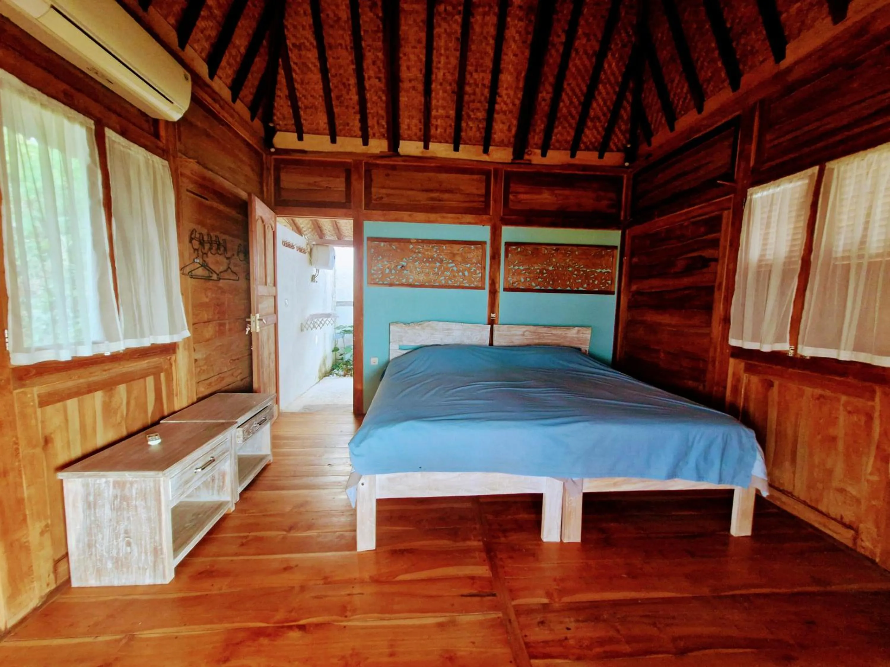 Bedroom, Bed in Villa Bakso Mentigi