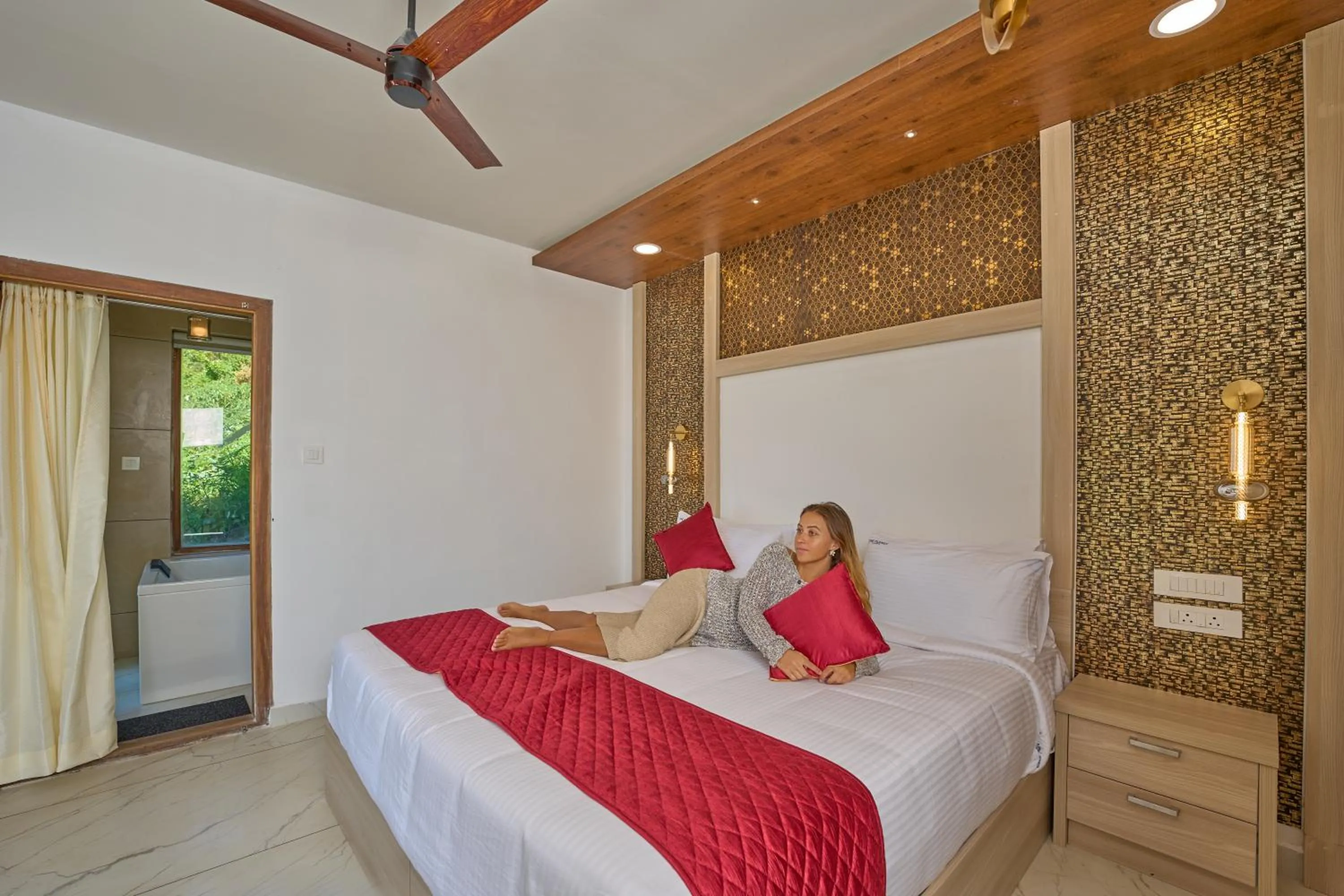 Bedroom, Bed in The Planet Munnar