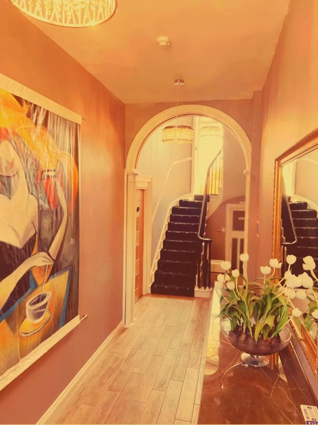 Facade/entrance in Halvard Apartments at Castletown