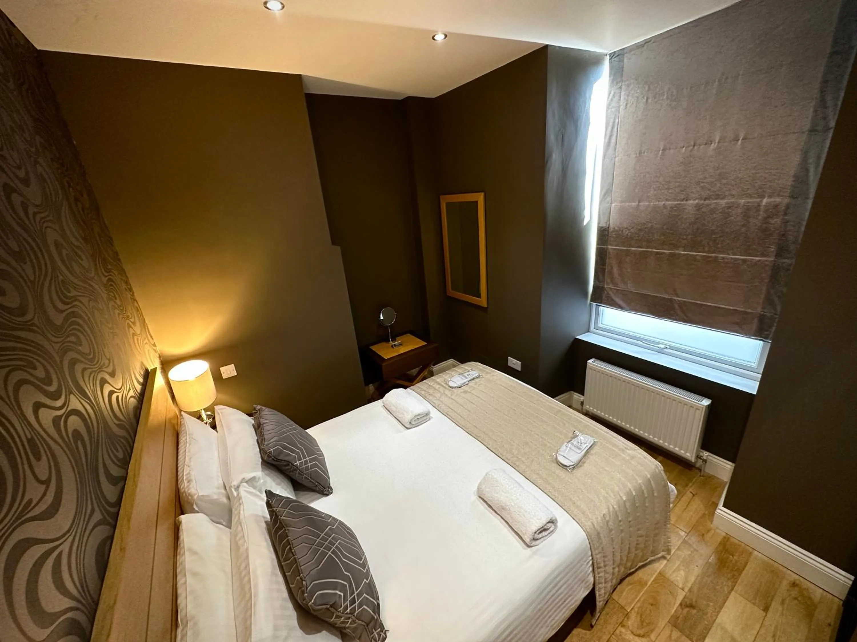 Bed in Halvard Apartments at Castletown