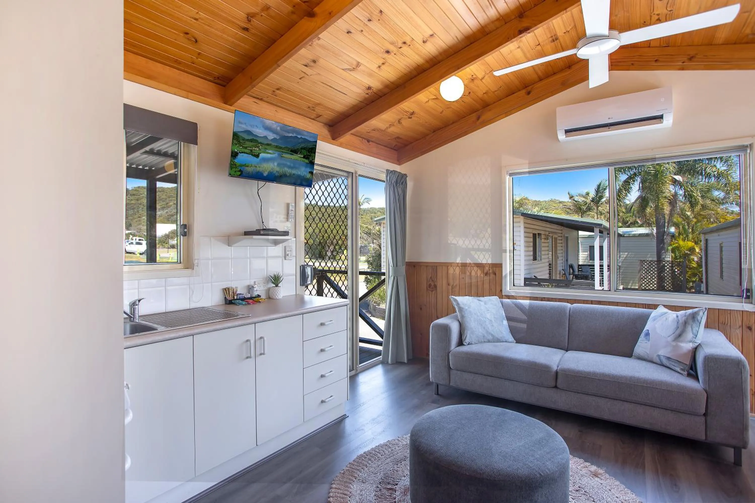 Kitchen or kitchenette in Ingenia Holidays One Mile Beach