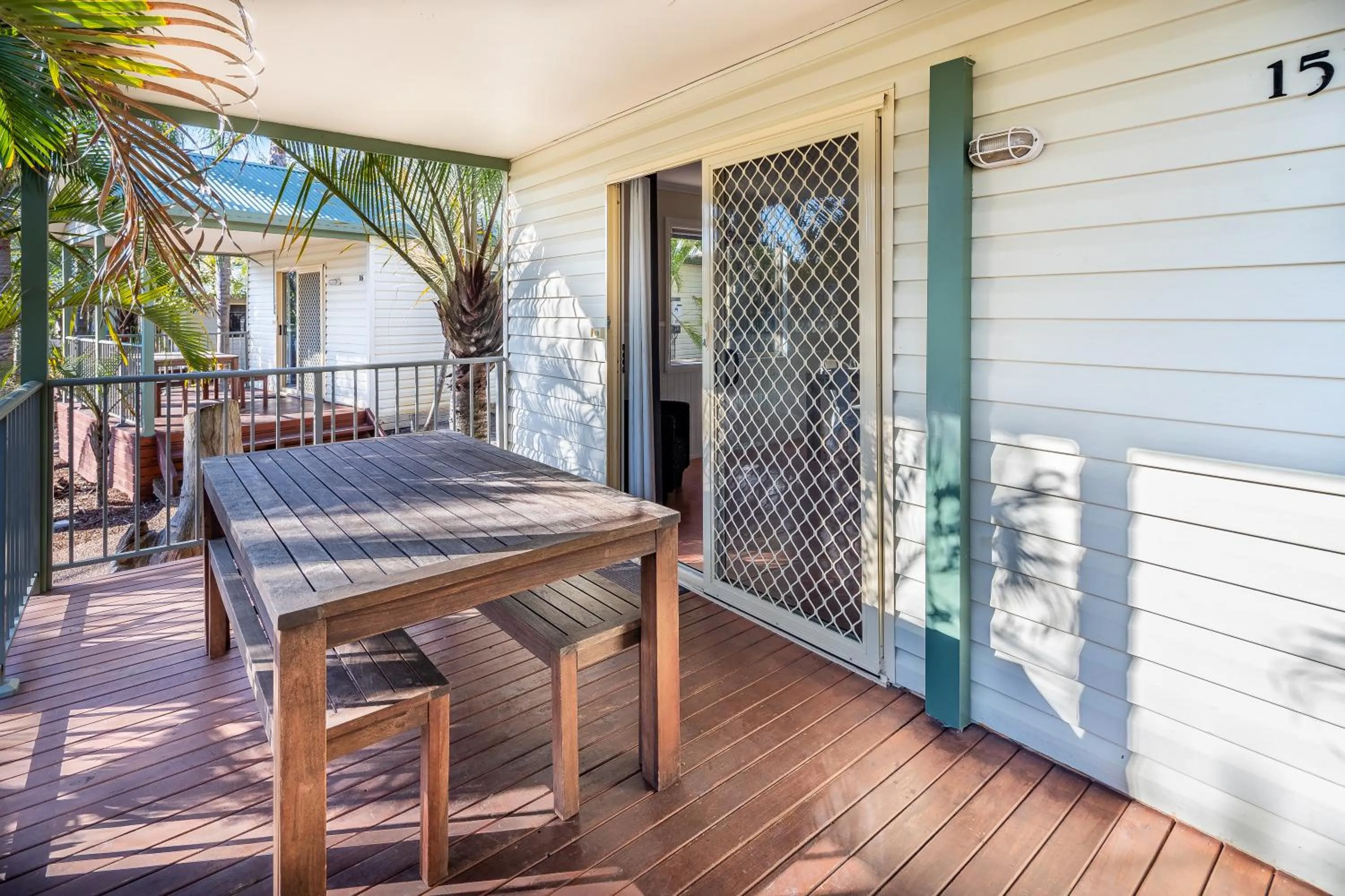 Balcony/Terrace in Ingenia Holidays One Mile Beach