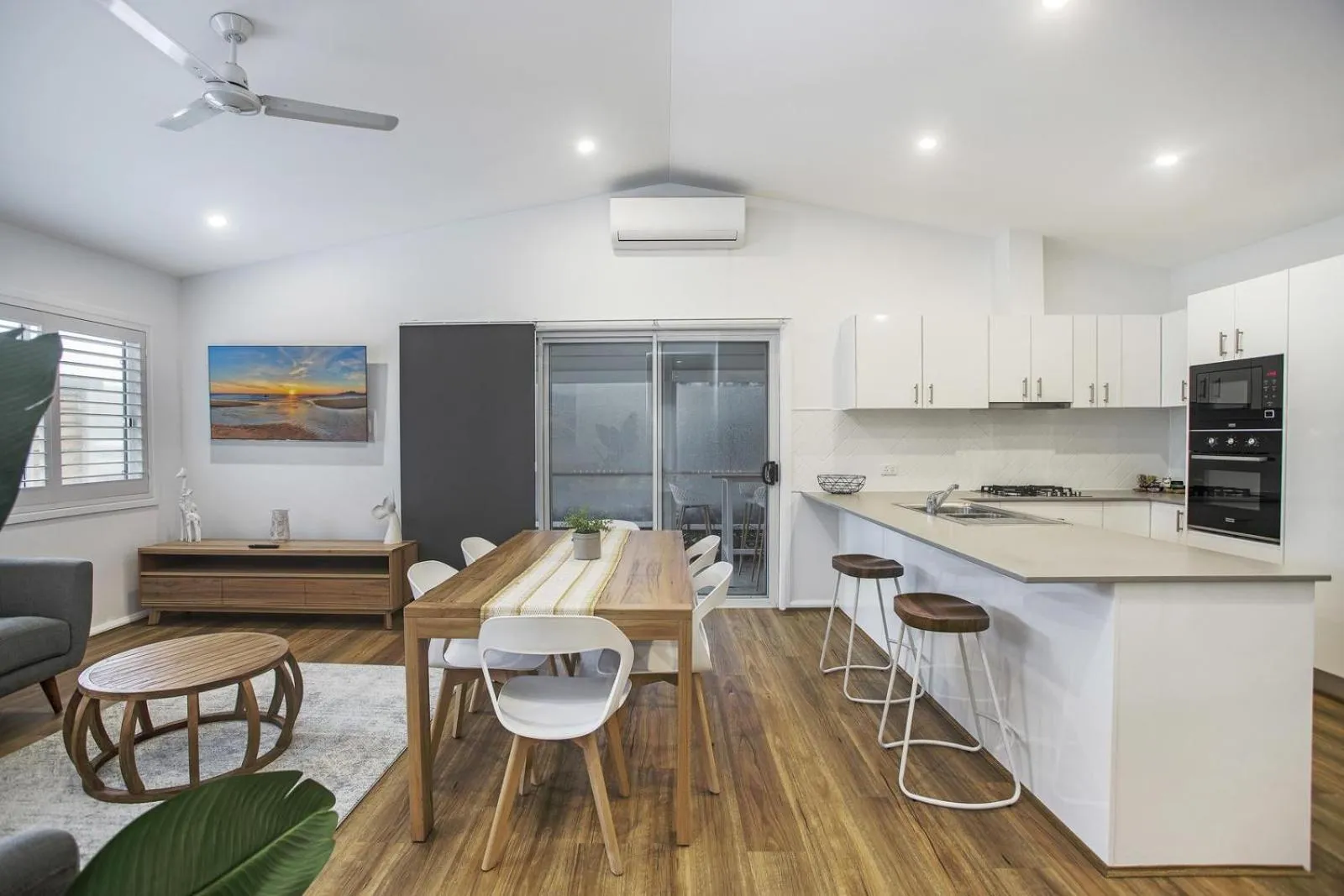 Dining area in Ingenia Holidays One Mile Beach