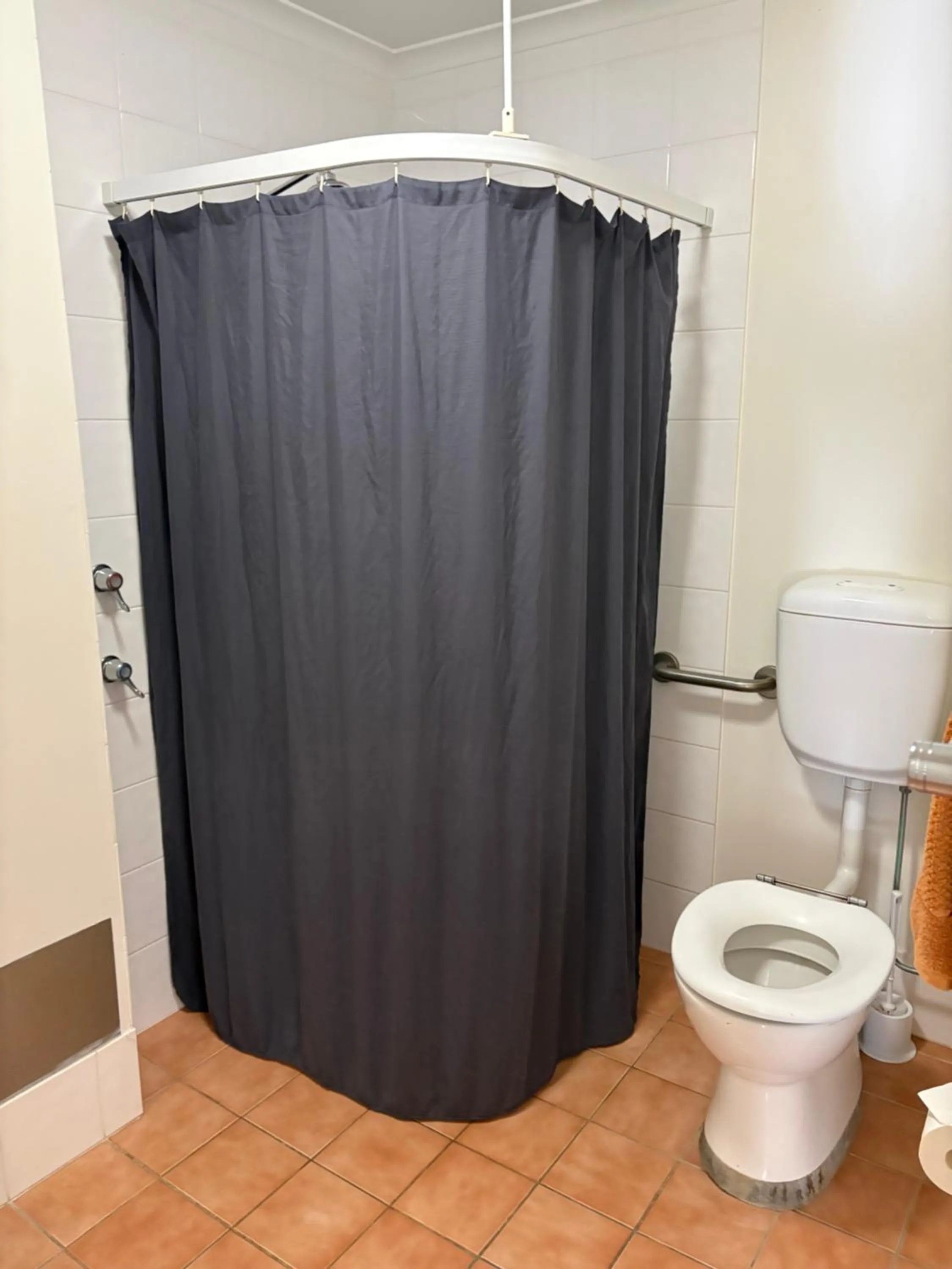 Golden Guitar Motor Inn