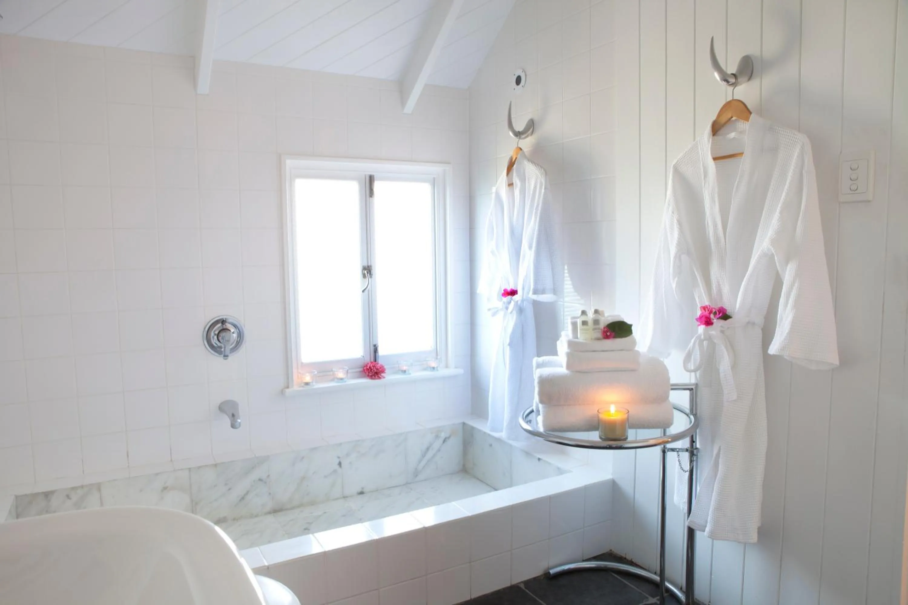 Port Douglas Cottage & Lodge