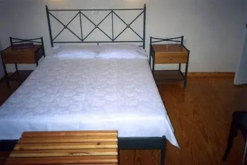 Bed in Hotel Patrai Bed in Hotel Patrai