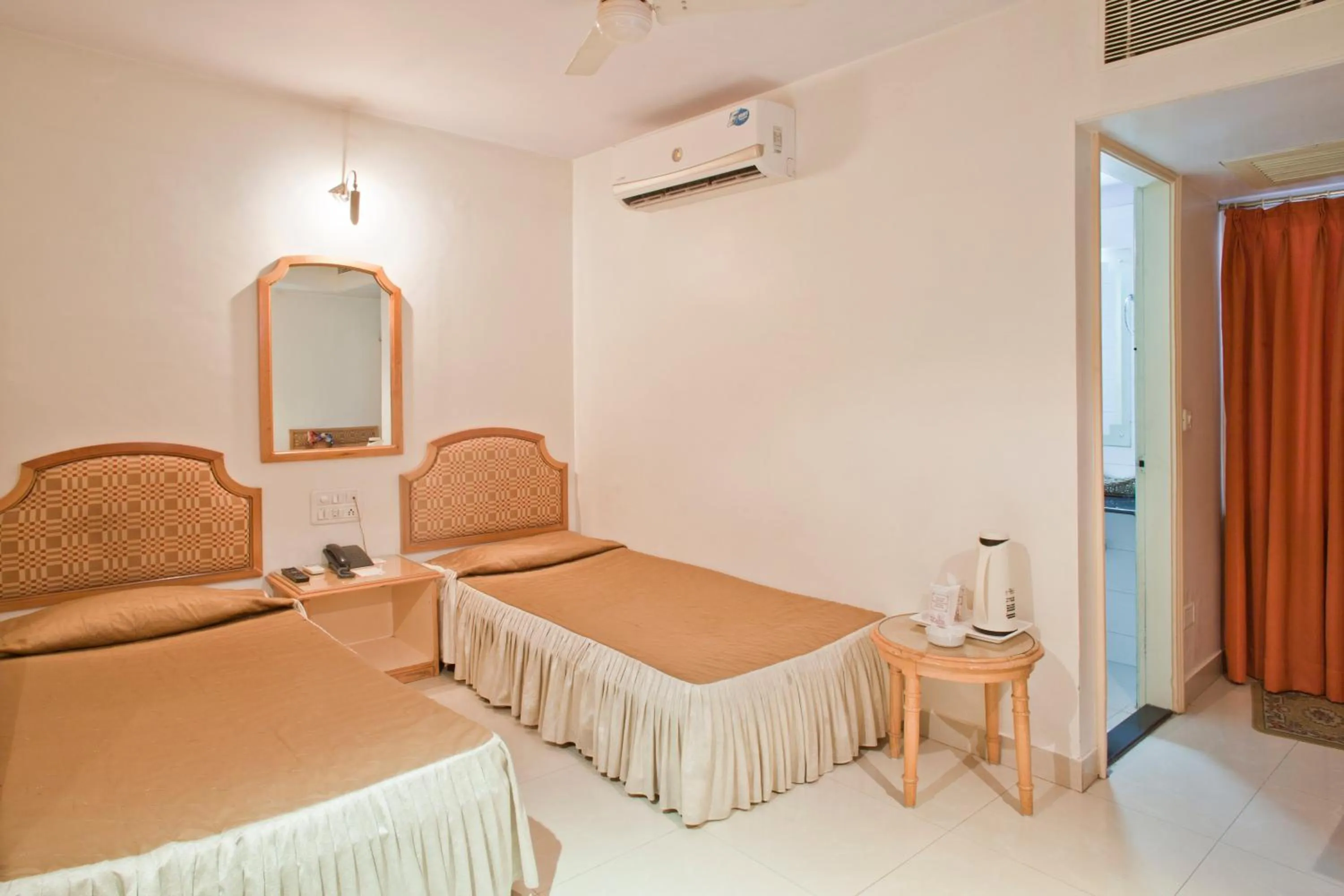 Economy Double or Twin Room - single occupancy in KANCHAN DEEP