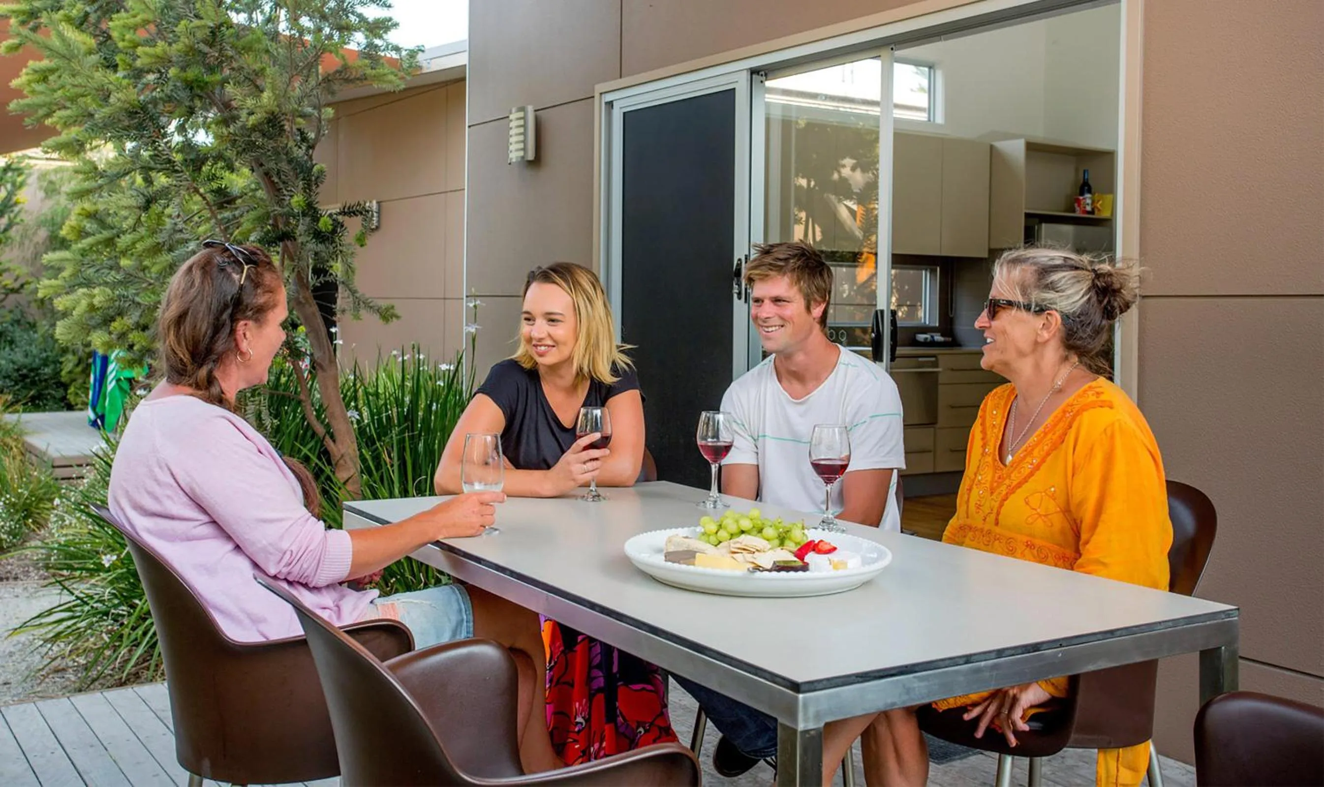Balcony/Terrace in BIG4 Ingenia Holidays Queenscliff Beacon
