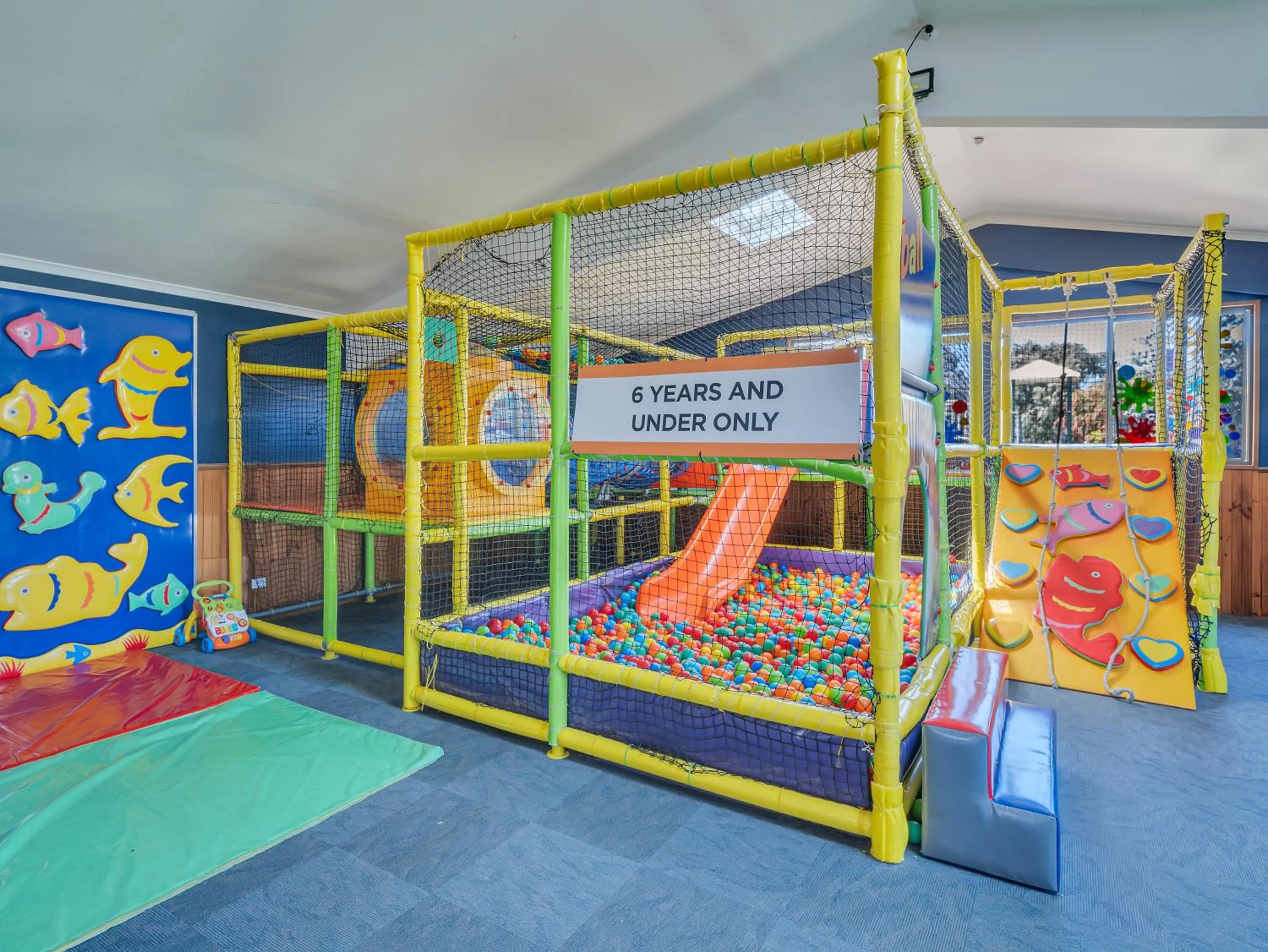 Children play ground in BIG4 Ingenia Holidays Queenscliff Beacon