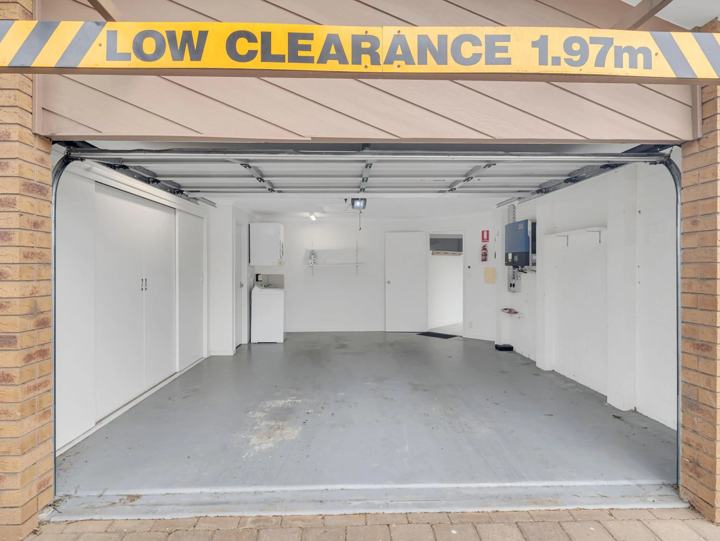 Parking in BIG4 Ingenia Holidays Queenscliff Beacon