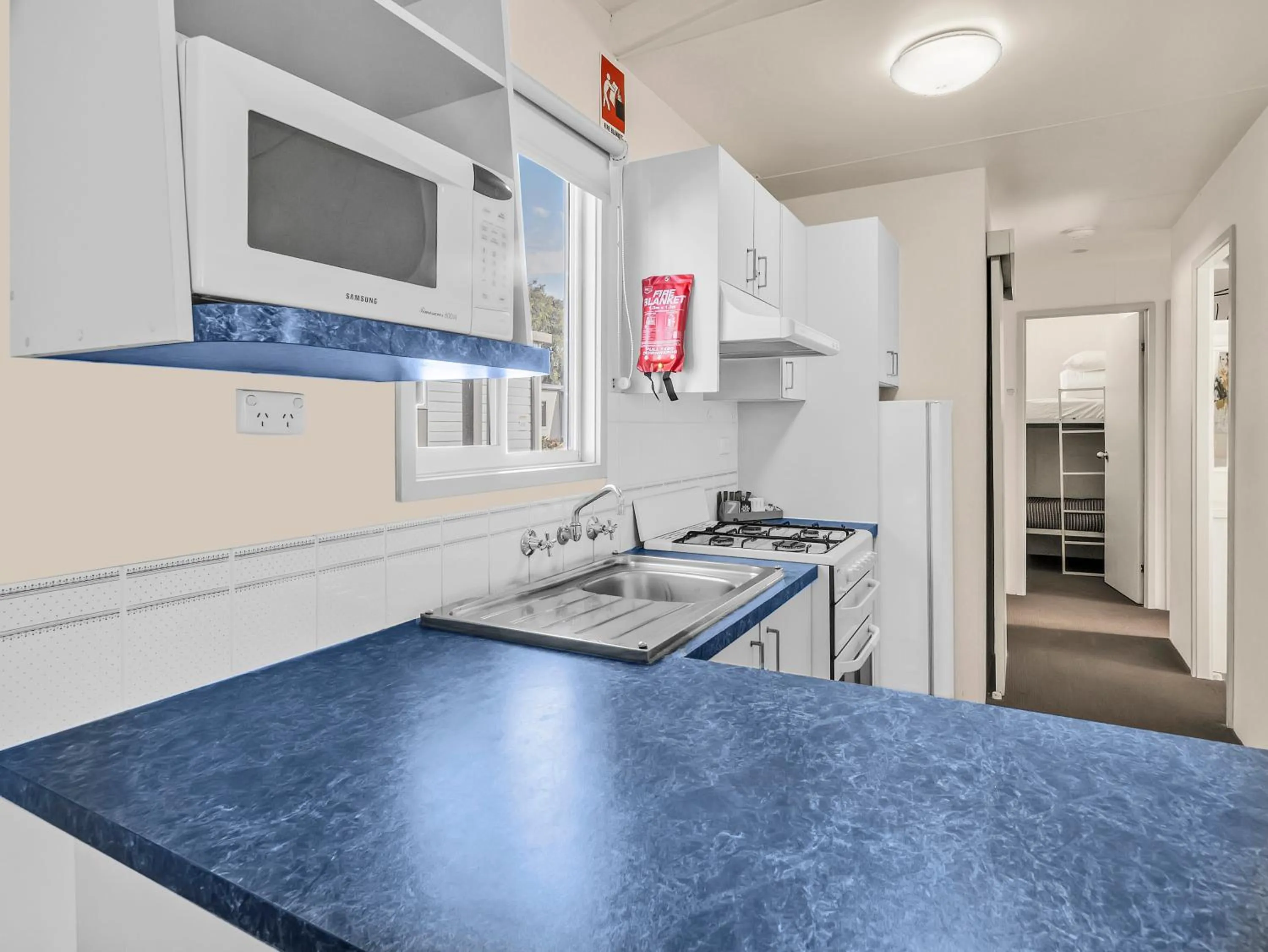 Kitchen or kitchenette in BIG4 Ingenia Holidays Queenscliff Beacon