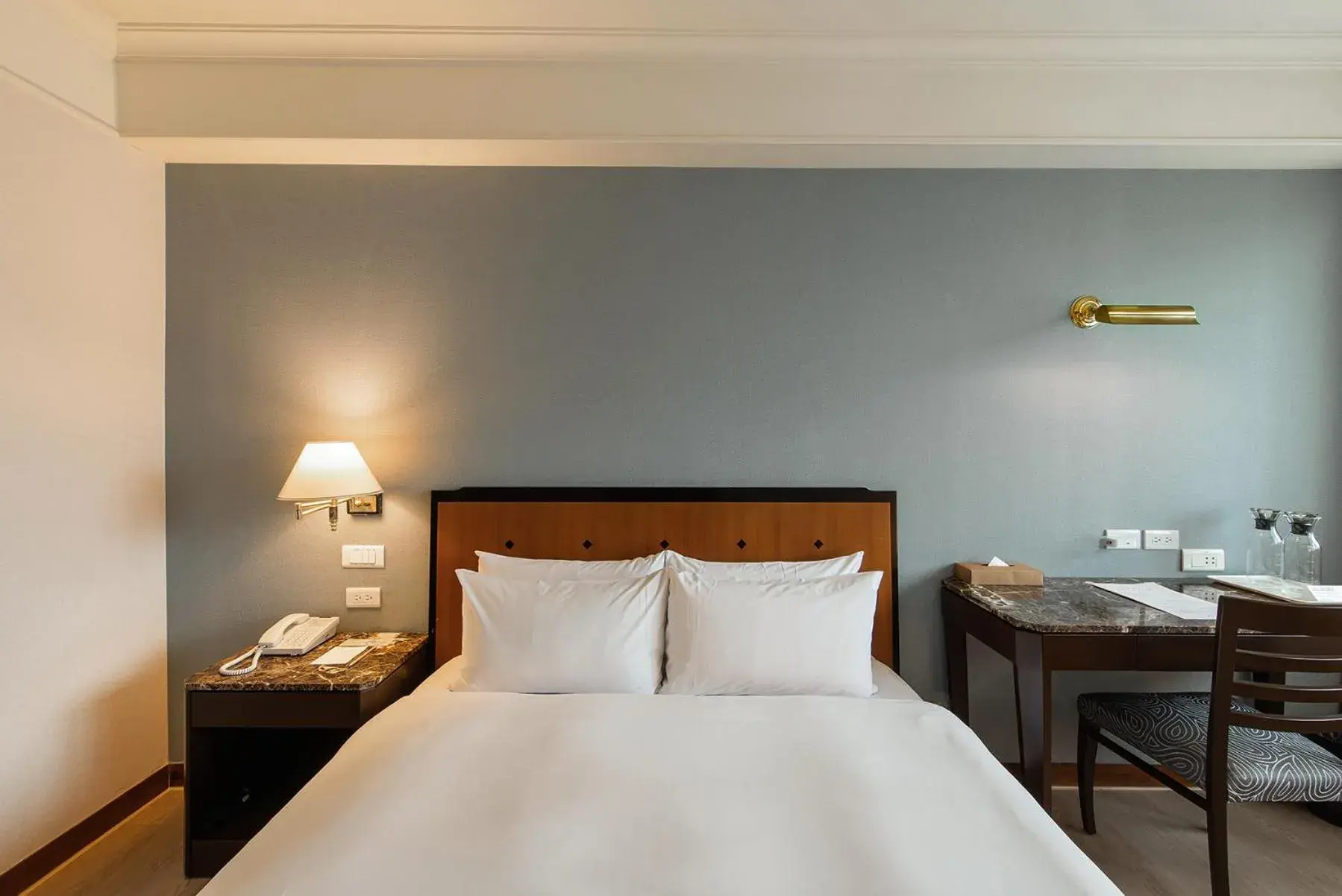 Bed in Hotel National Bed in Hotel National