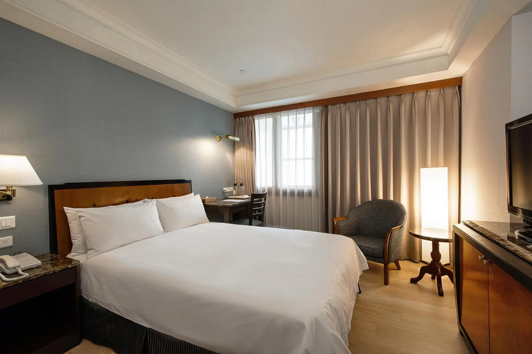 Bed in Hotel National