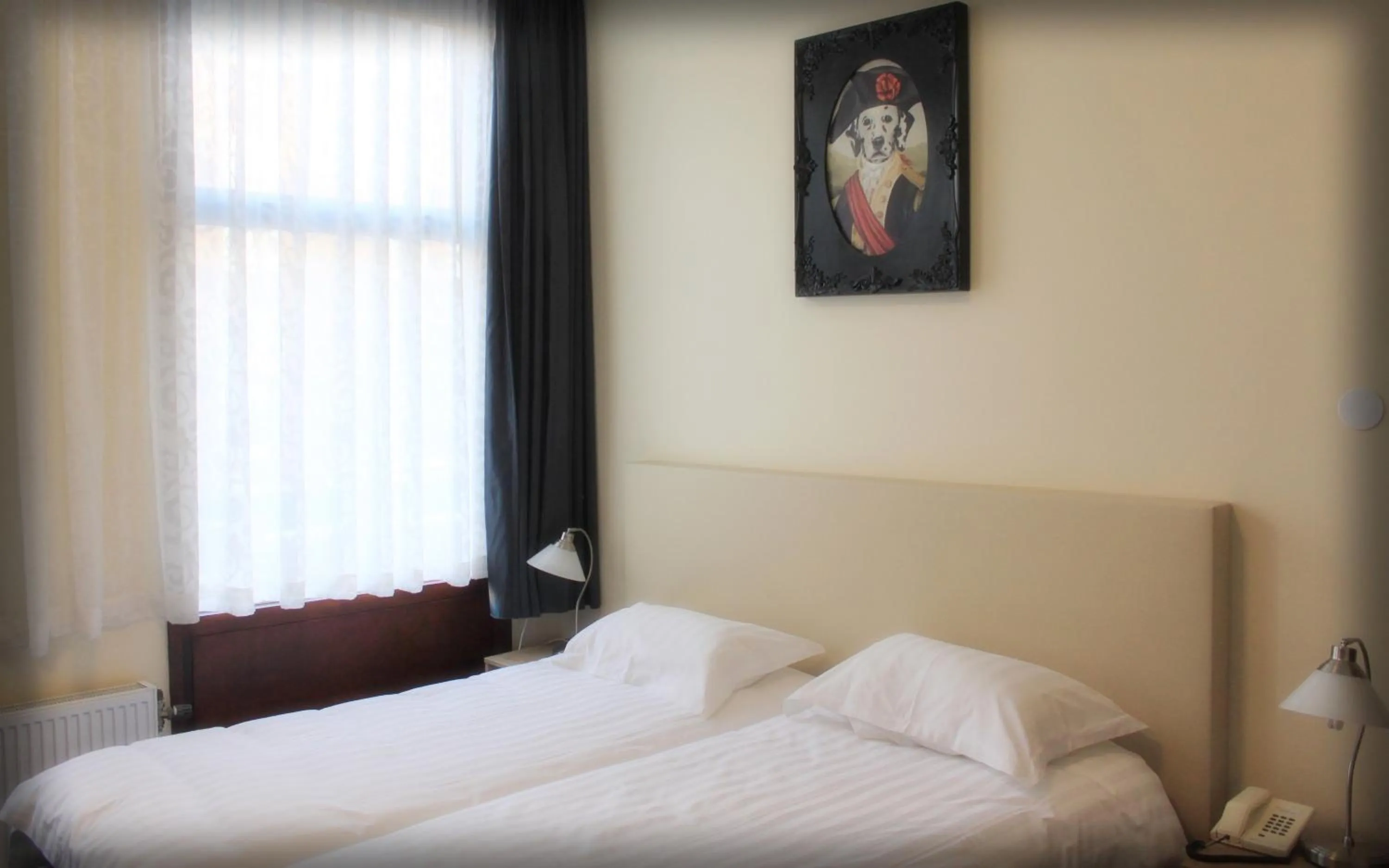 Bed in New City Hotel Scheveningen