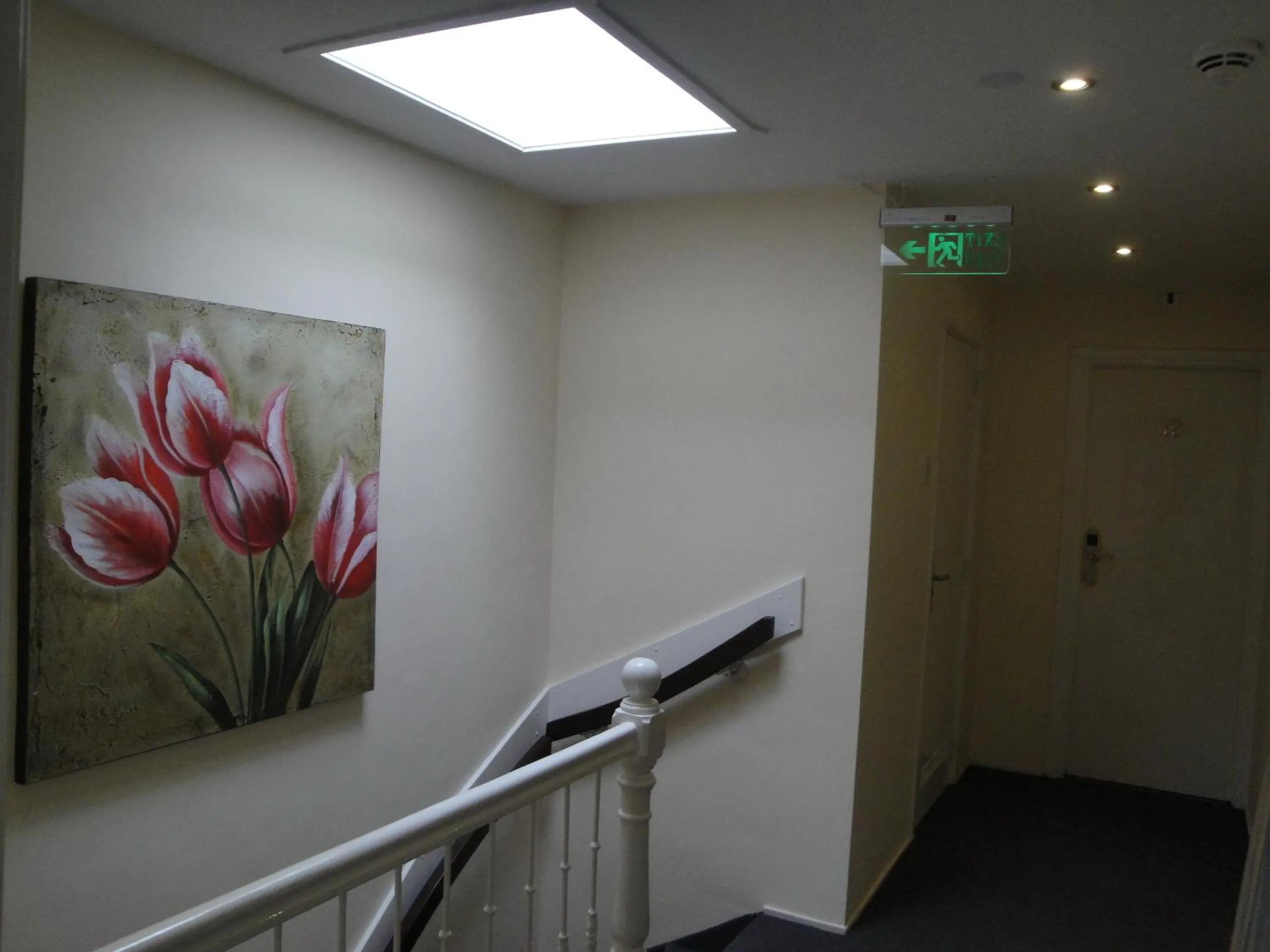 Facade/entrance in New City Hotel Scheveningen