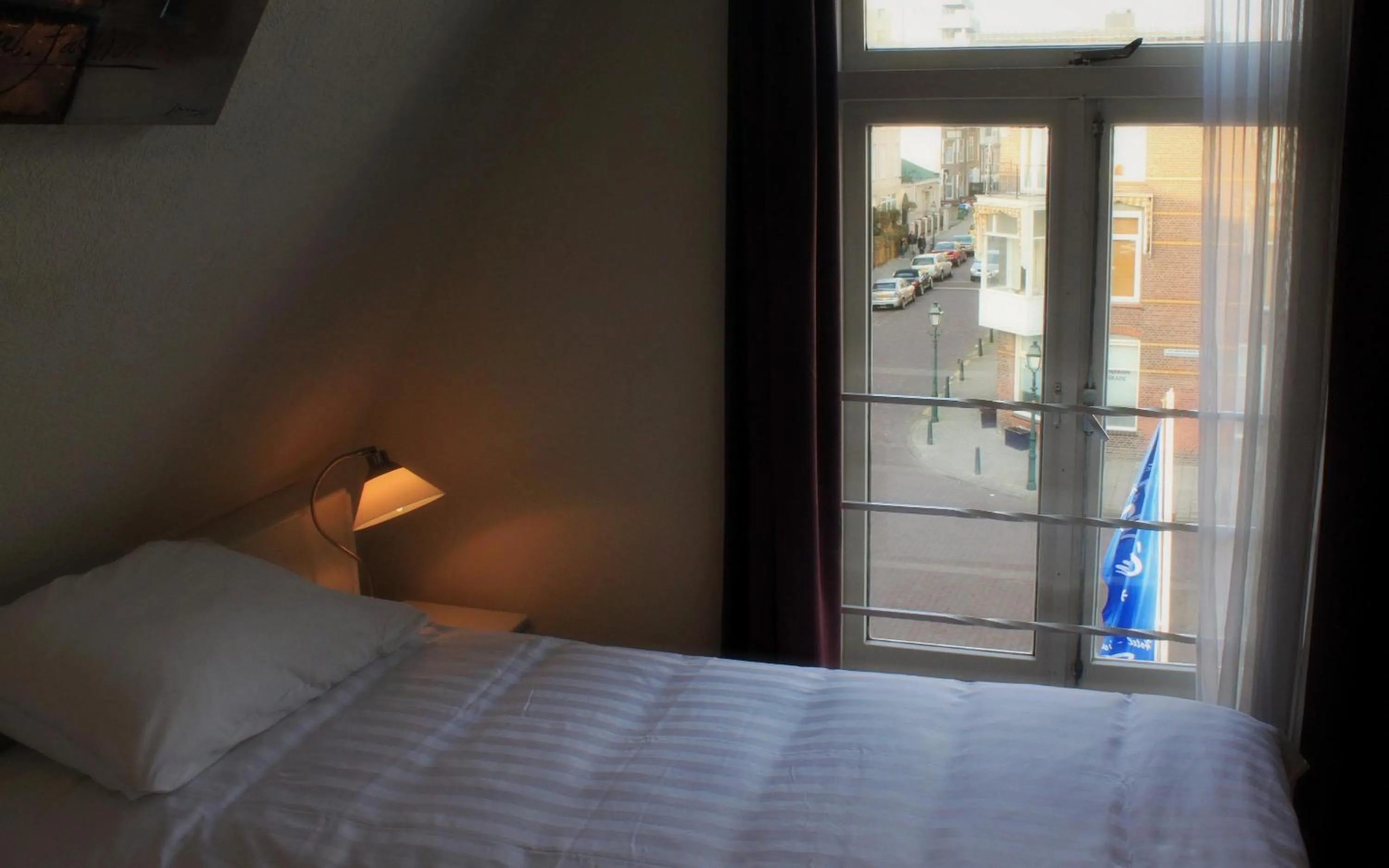 Bed in New City Hotel Scheveningen