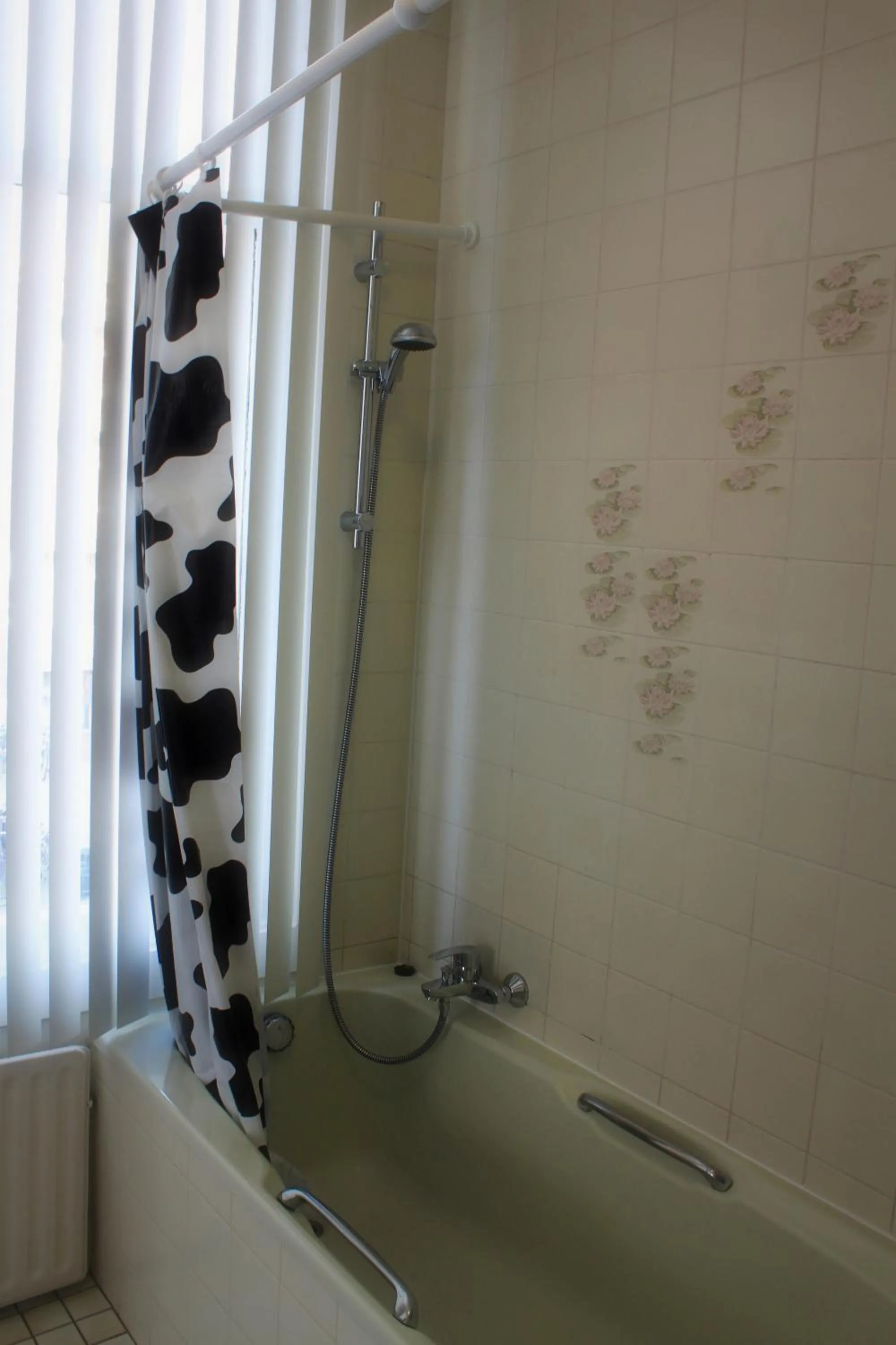 Bathroom in New City Hotel Scheveningen