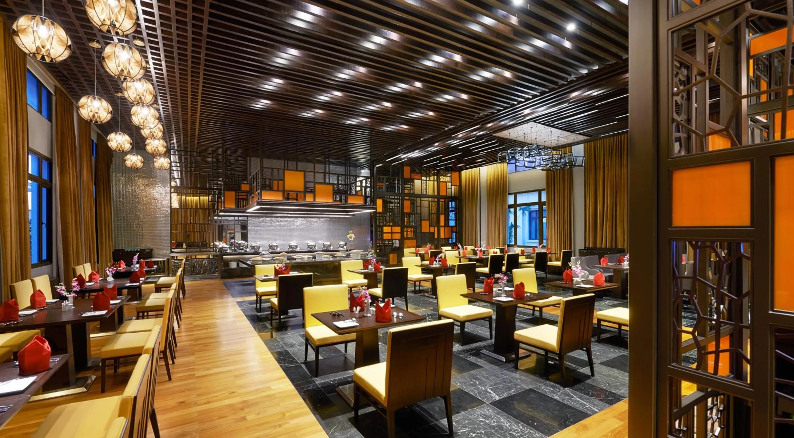 Restaurant/places to eat in PARKROYAL Nay Pyi Taw