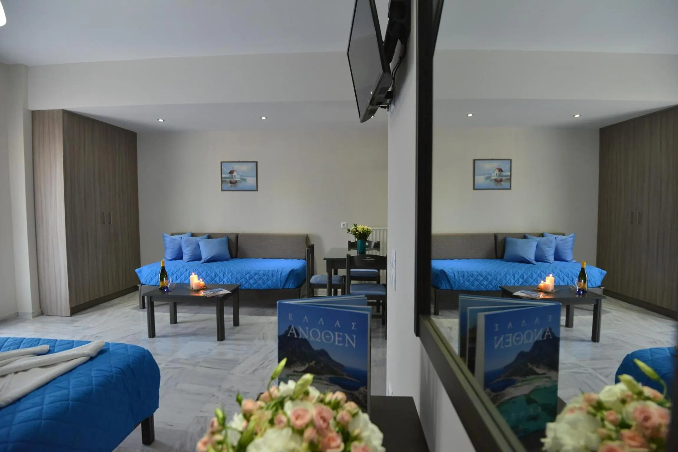 TV and multimedia in Vesperi Studios & Apartments