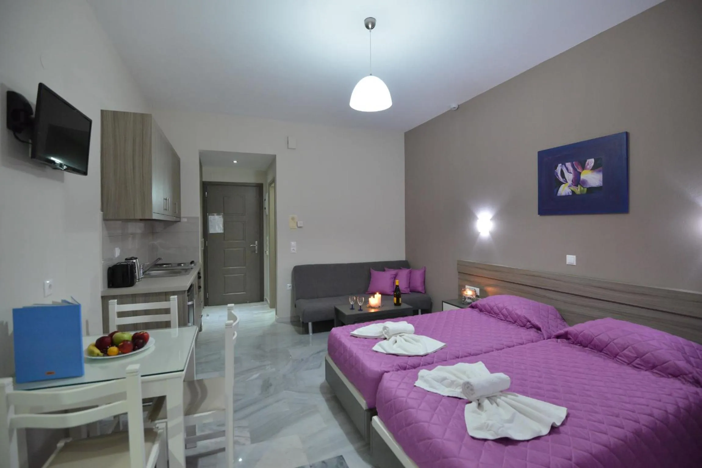 TV and multimedia, Bed in Vesperi Studios & Apartments
