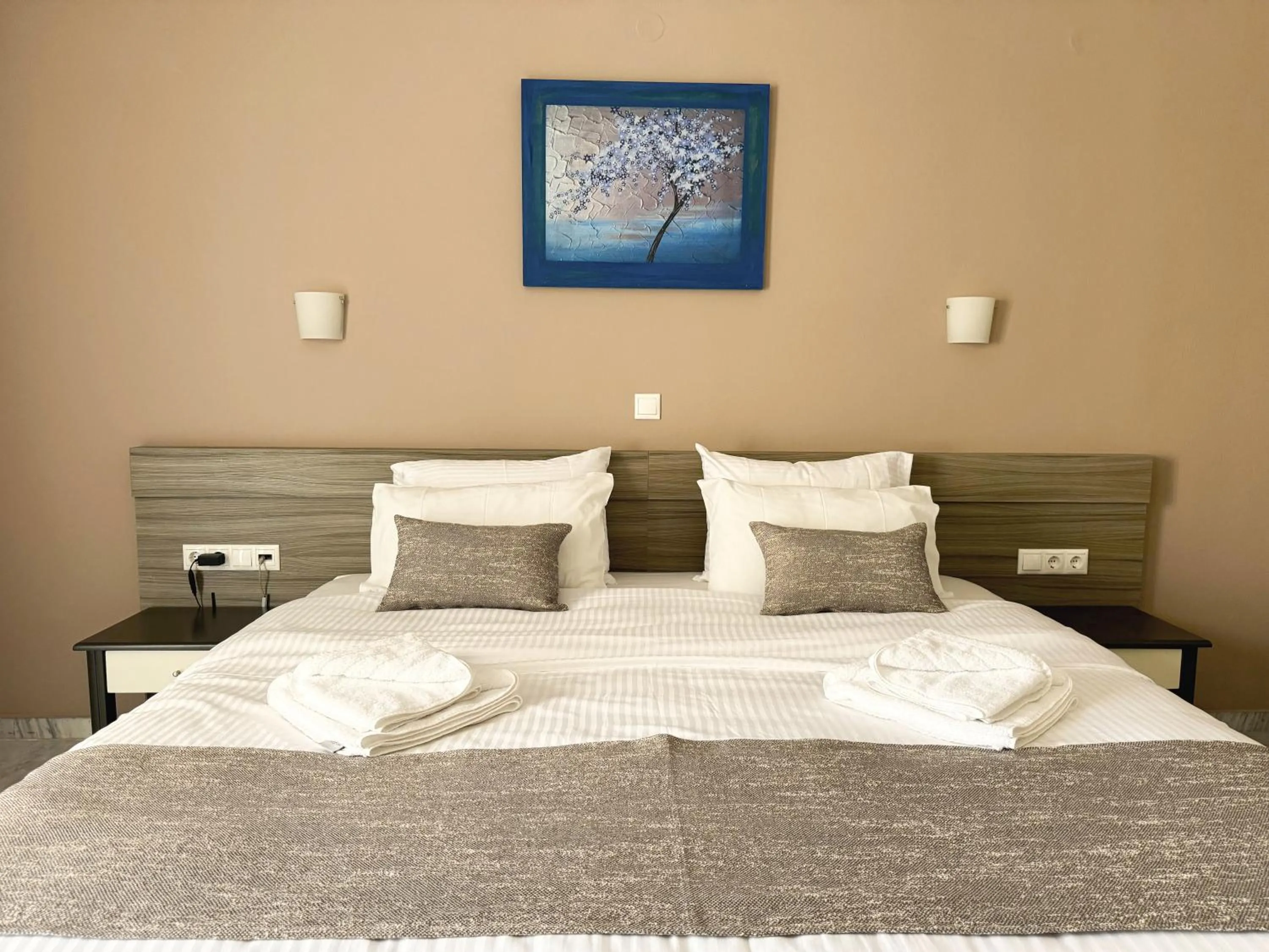 Bed in Vesperi Studios & Apartments