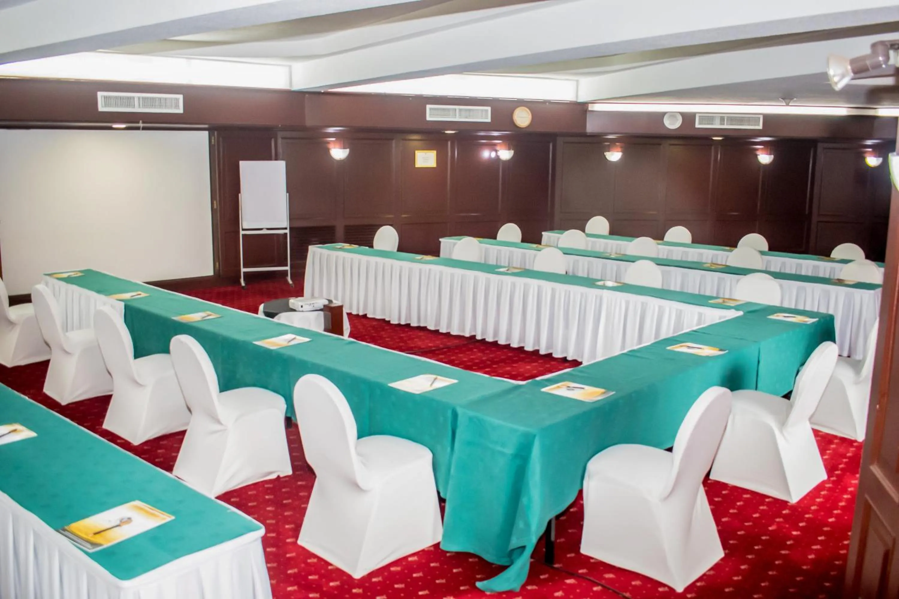 Meeting/conference room in Nairobi Safari Club by Swiss-Belhotel