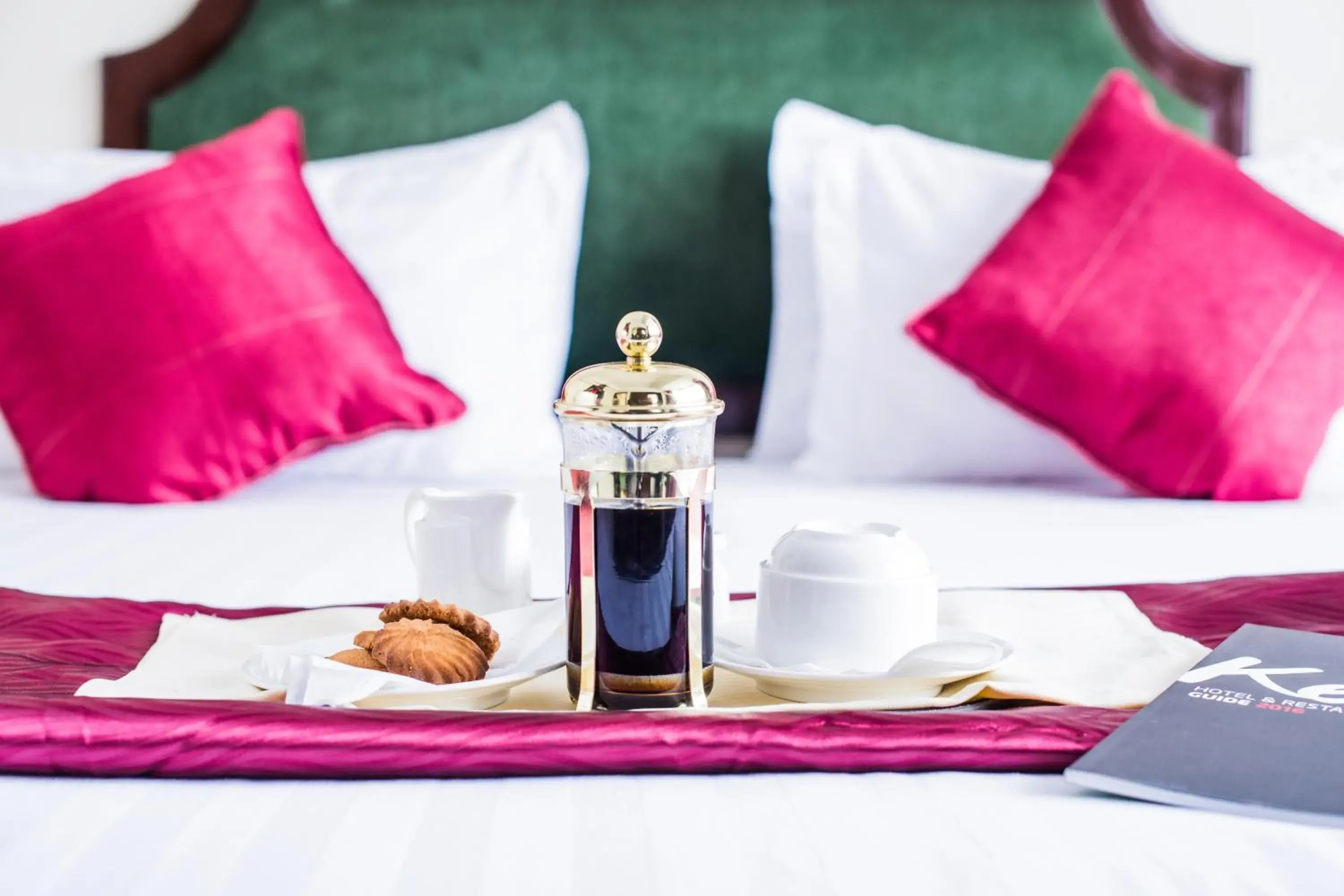 Drinks, Bed in Nairobi Safari Club by Swiss-Belhotel Drinks, Bed in Nairobi Safari Club by Swiss-Belhotel