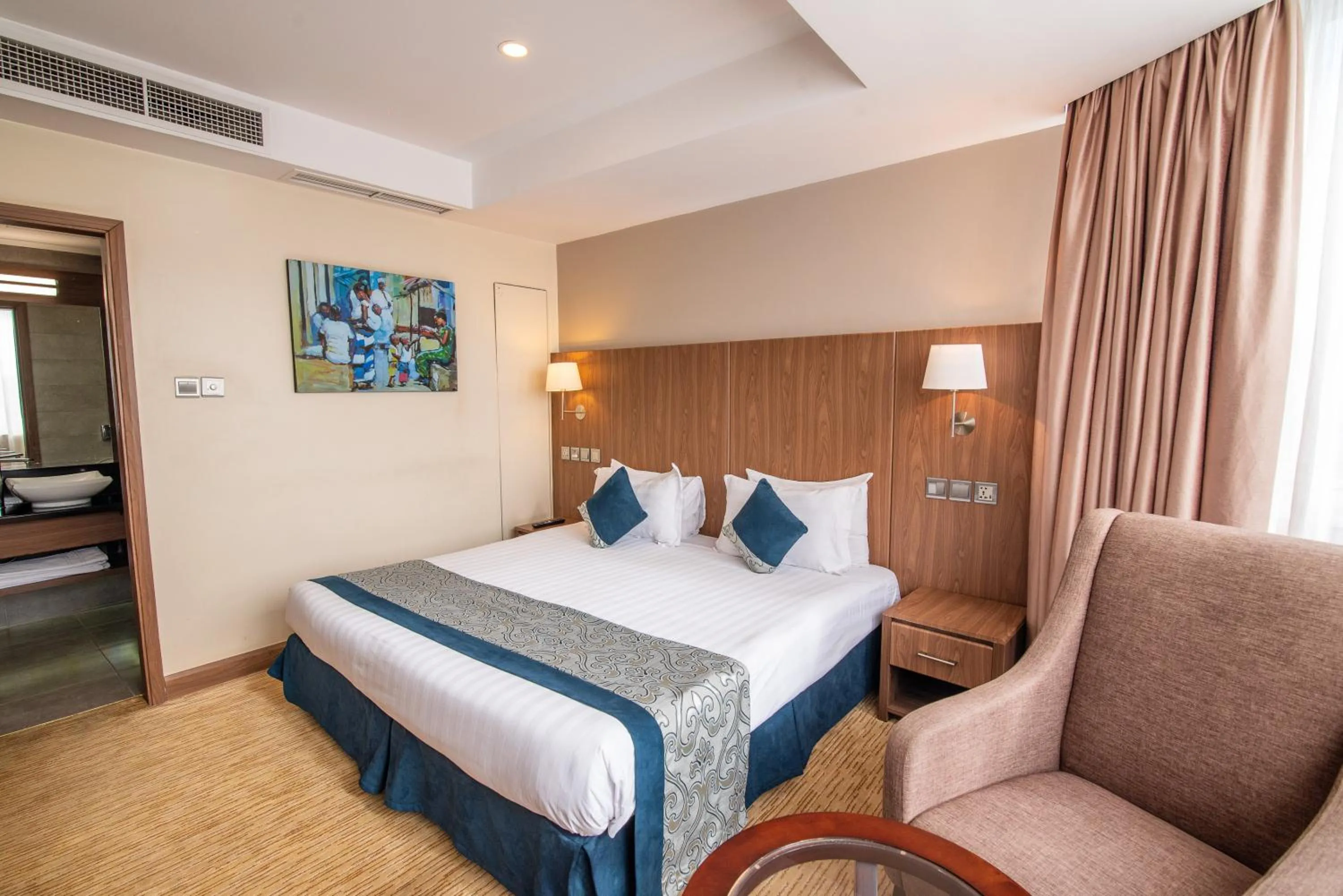 Bedroom, Bed in Nairobi Safari Club by Swiss-Belhotel